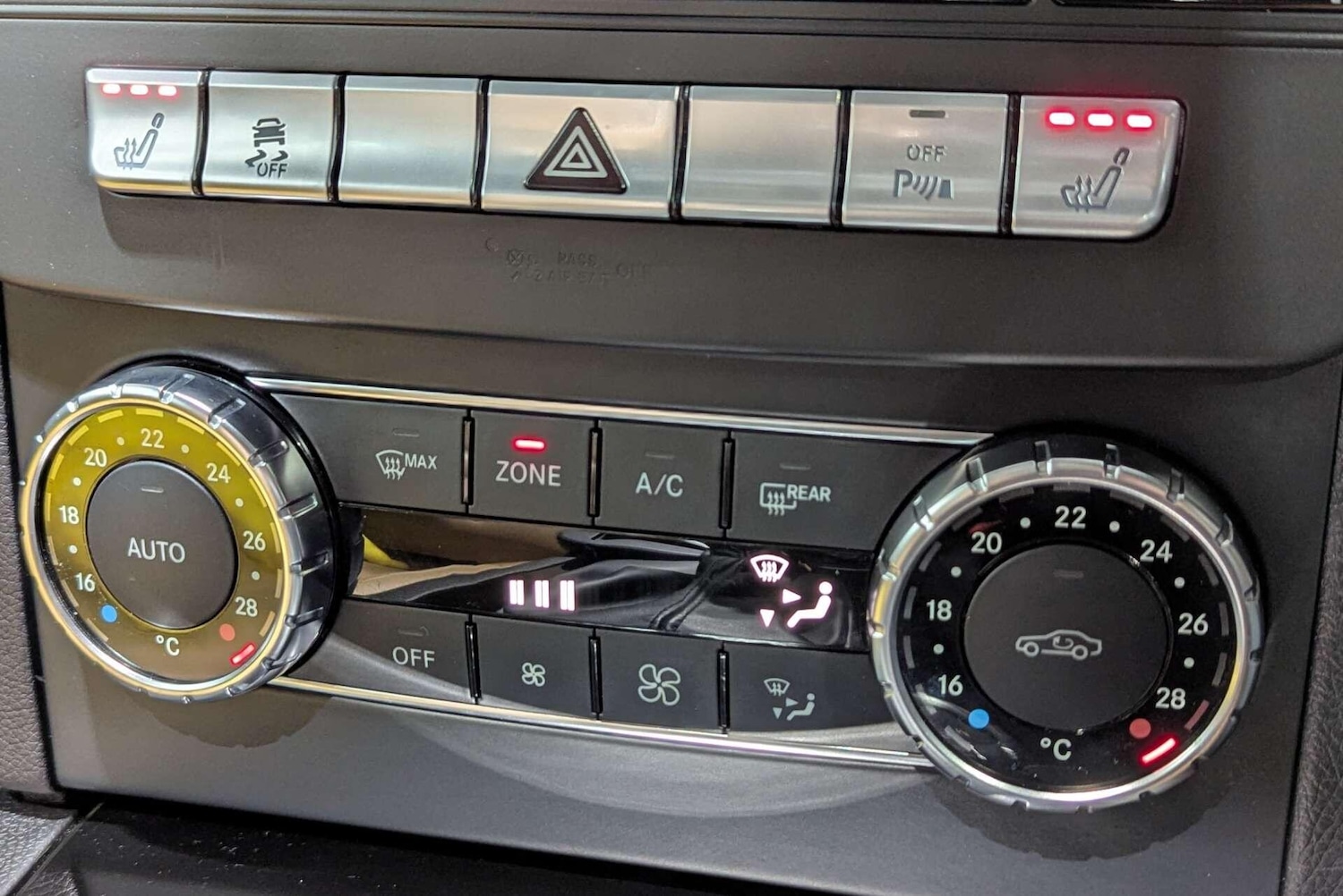 Used Mercedes-Benz C Class 2011 for sale - 77156614: Photo 33