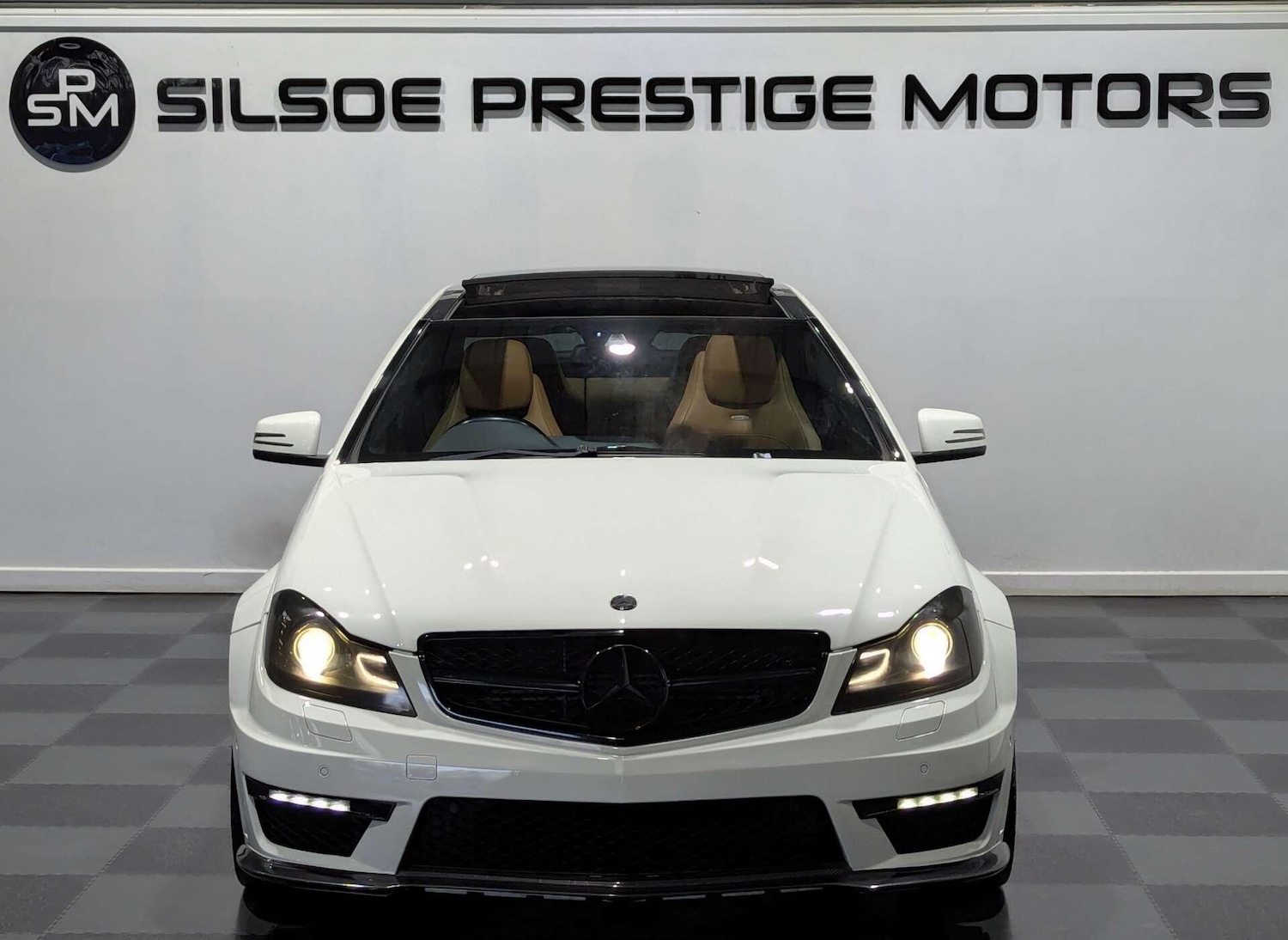 Used Mercedes-Benz C Class 2011 for sale - 77156614: Photo 4