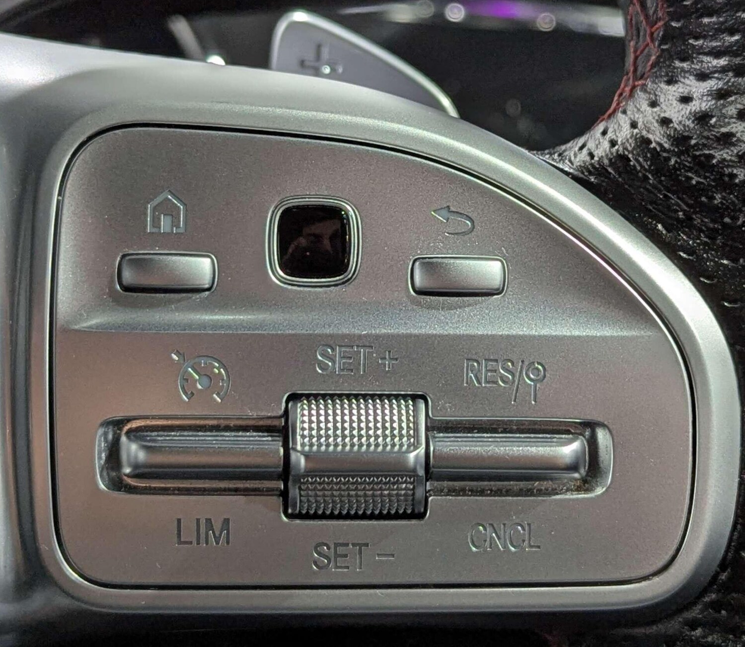 Used Mercedes-Benz A-Class for sale - 77978396: Photo 35