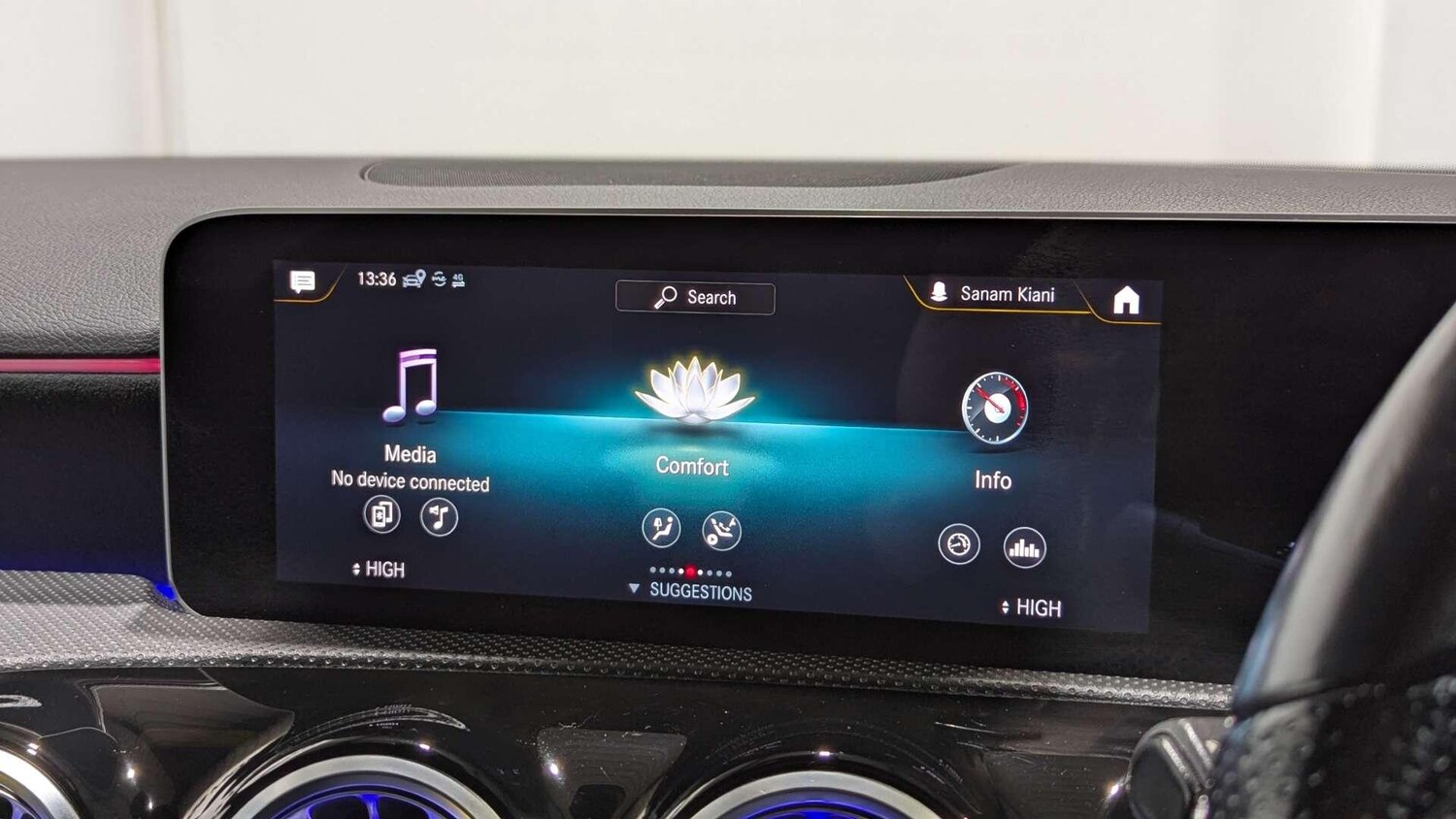 Used Mercedes-Benz A-Class for sale - 77978396: Photo 40