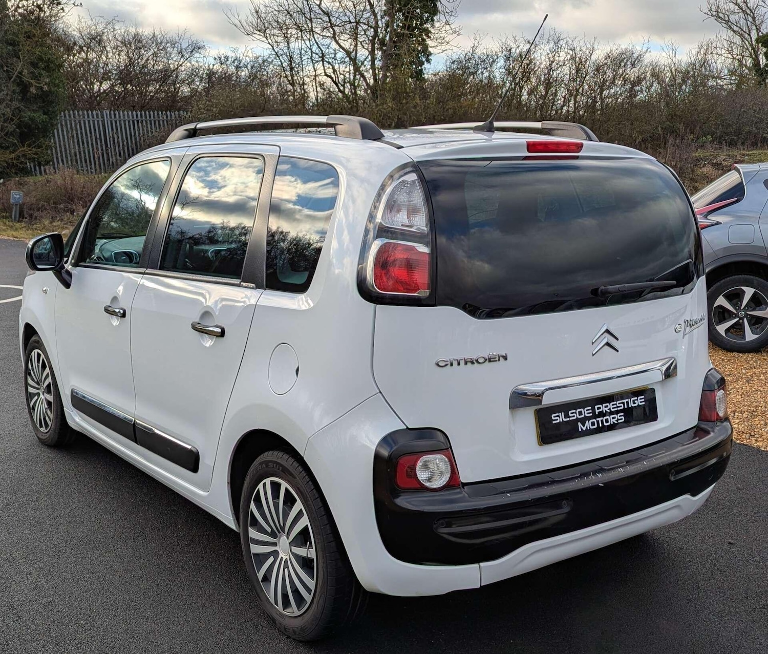 Used Citroen C3 Picasso 2012 for sale - 77574419: Photo 5