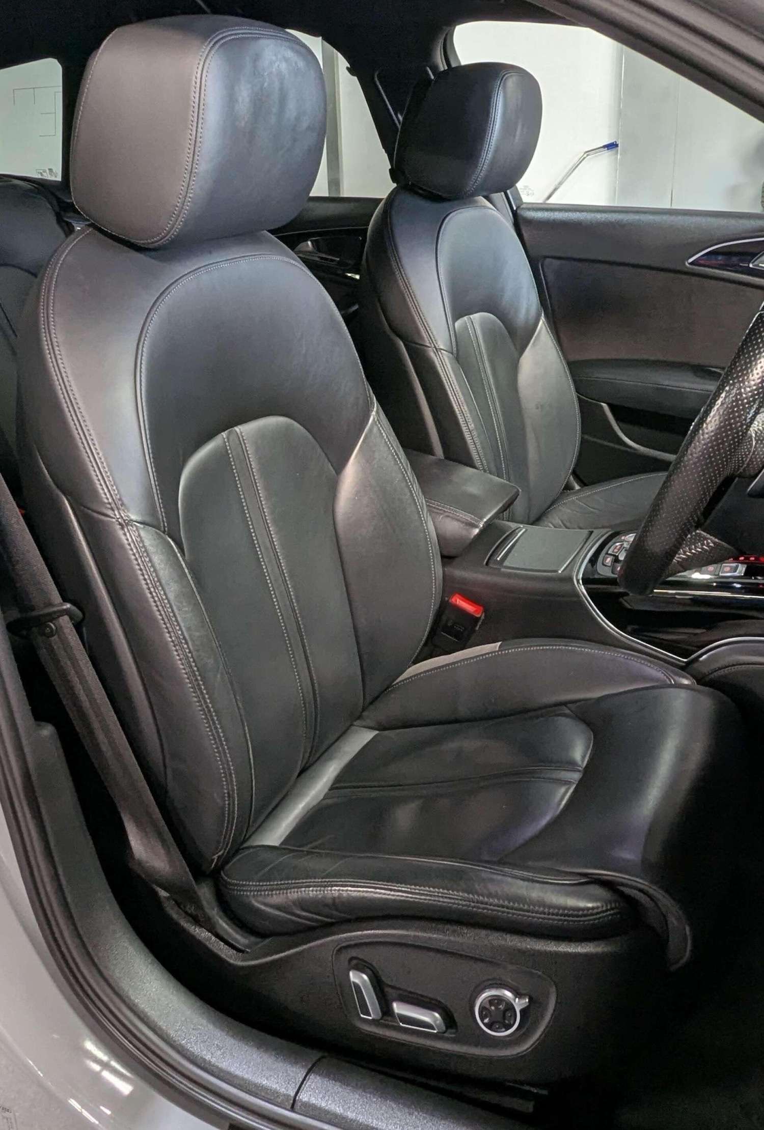 Used Audi RS6 2016 for sale - 77564612: Photo 18