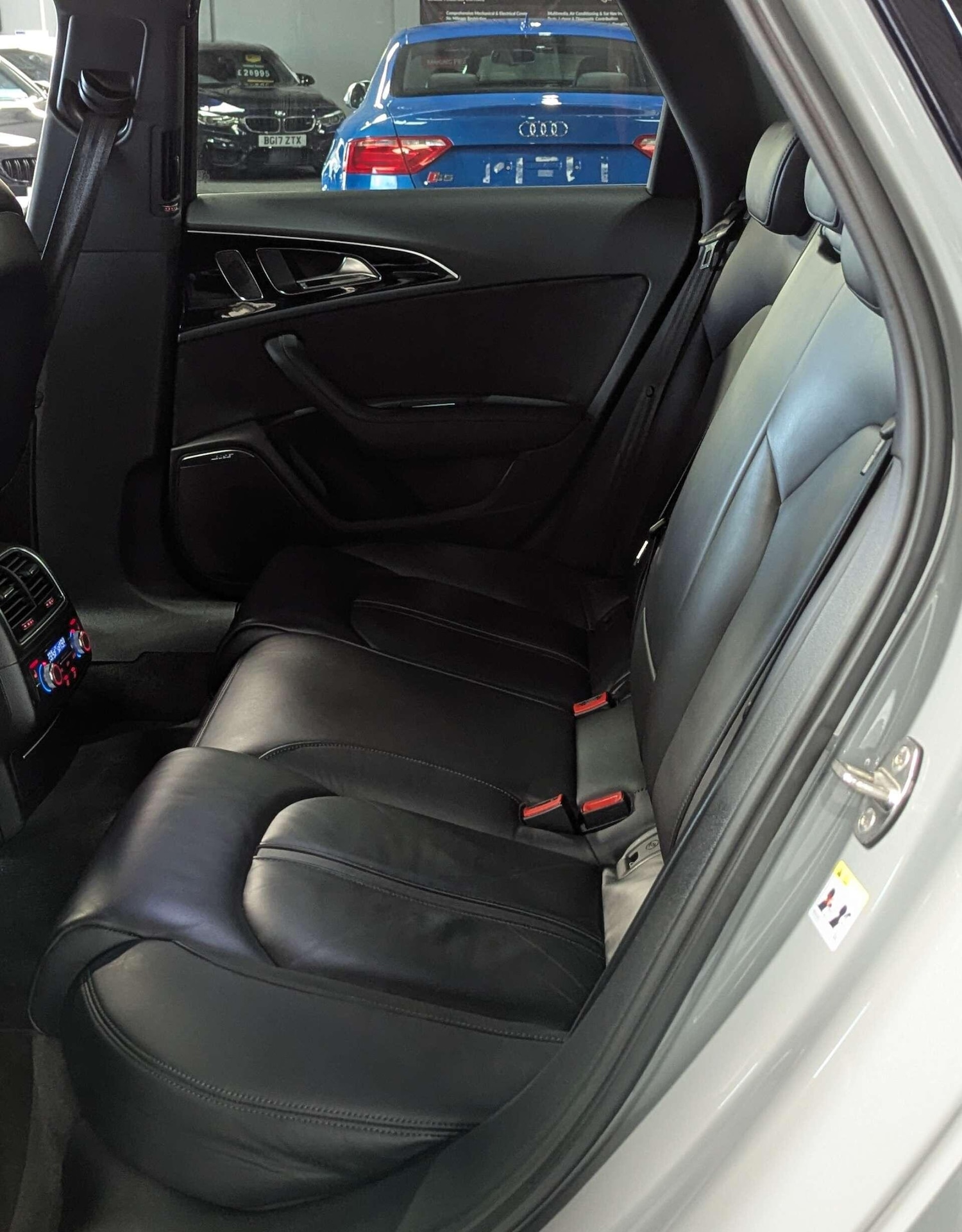 Used Audi RS6 2016 for sale - 77564612: Photo 27