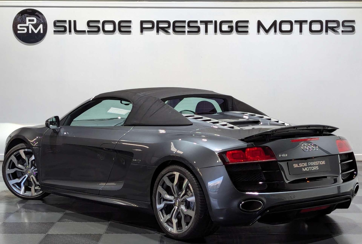 Used Audi R8 2011 for sale - 77386839: Photo 13