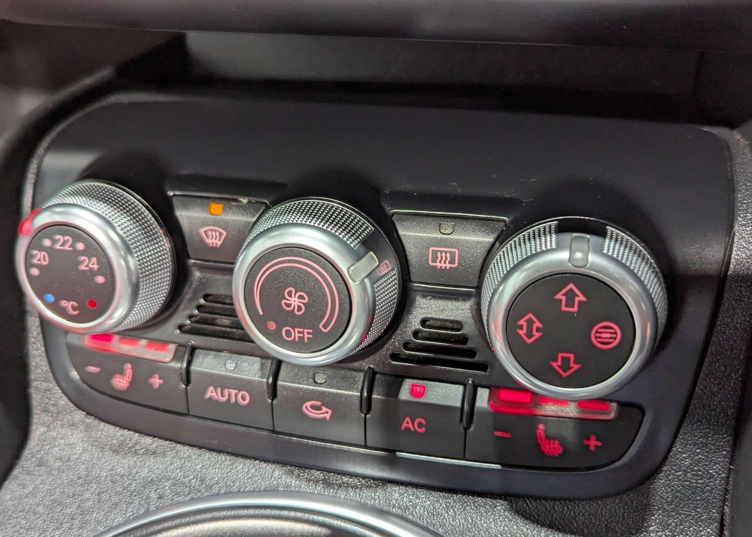 Used Audi R8 2011 for sale - 77386839: Photo 40