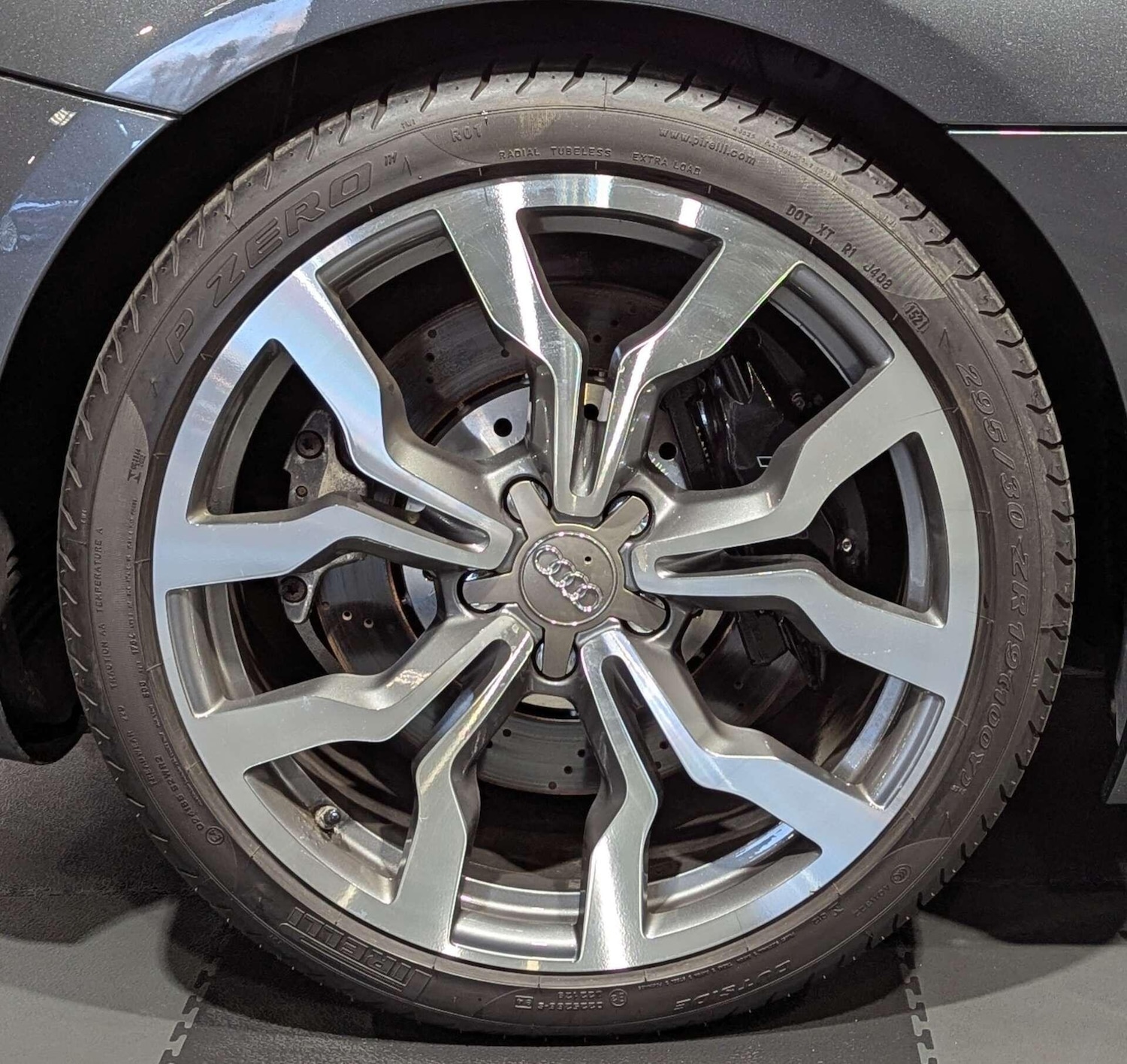 Used Audi R8 2011 for sale - 77386839: Photo 44