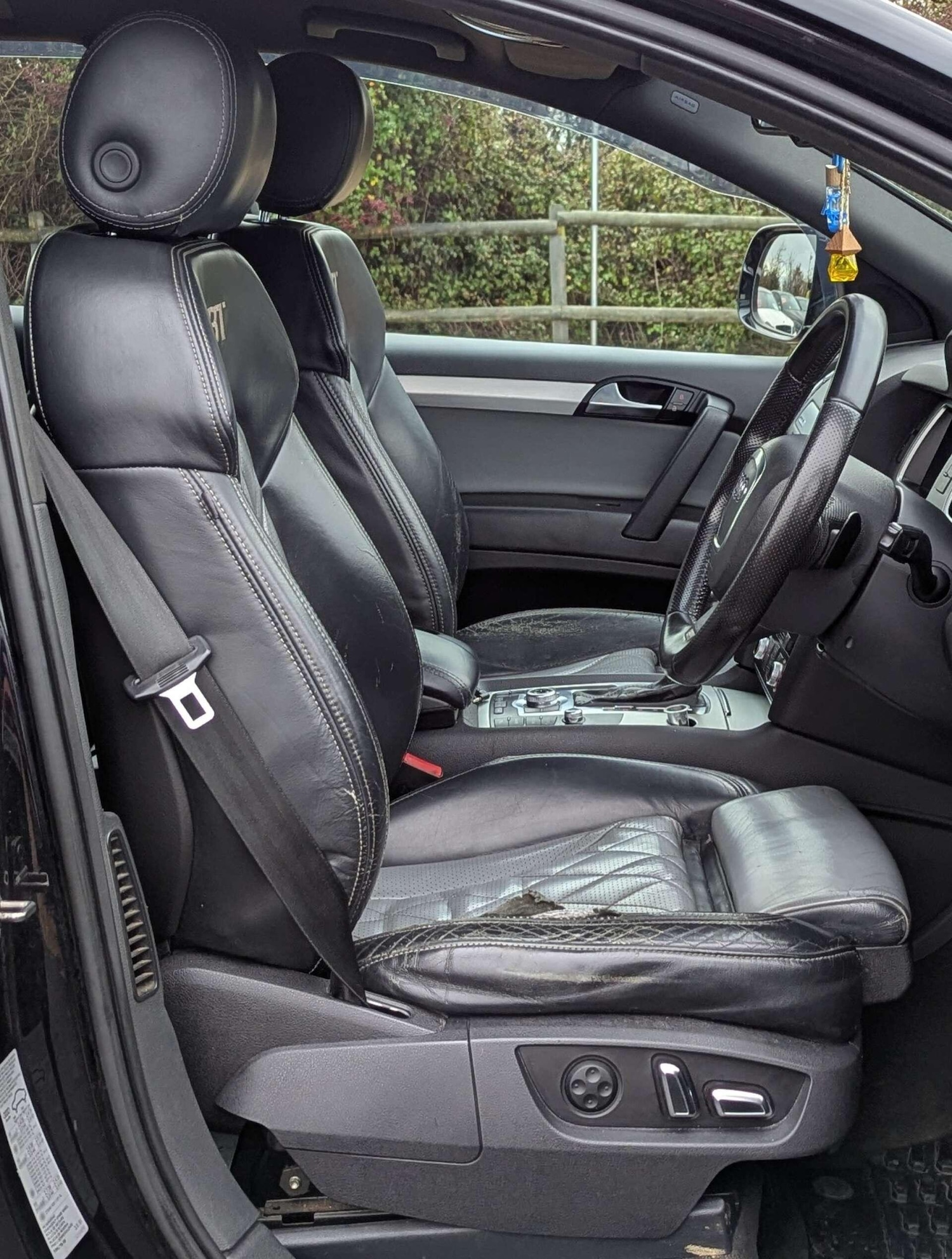 Used Audi Q7 2010 for sale - 77156569: Photo 11