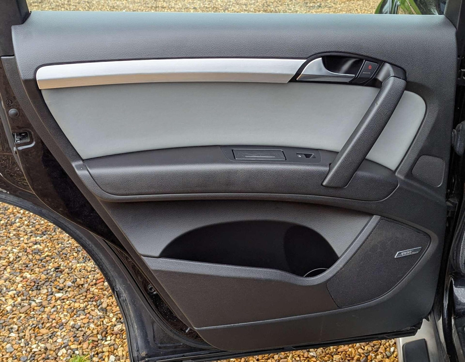 Used Audi Q7 2010 for sale - 77156569: Photo 18