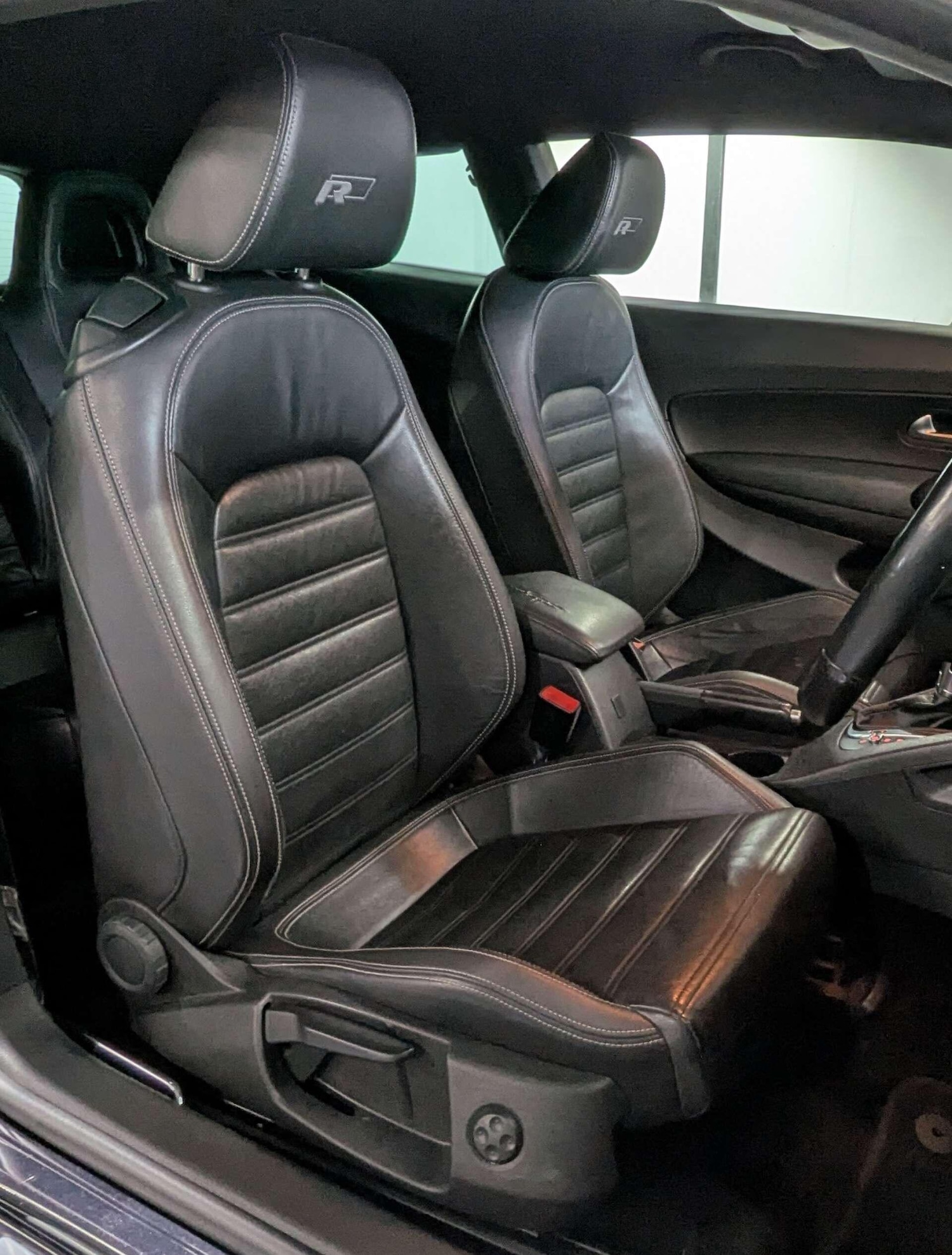 Used Volkswagen Scirocco 2013 for sale - 78204214: Photo 17