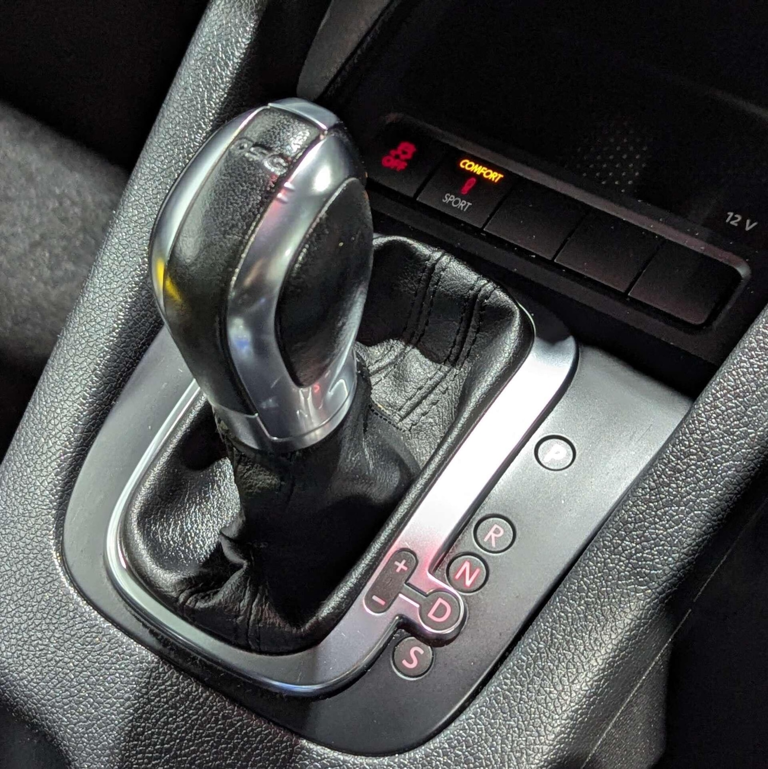 Used Volkswagen Scirocco 2013 for sale - 78204214: Photo 29