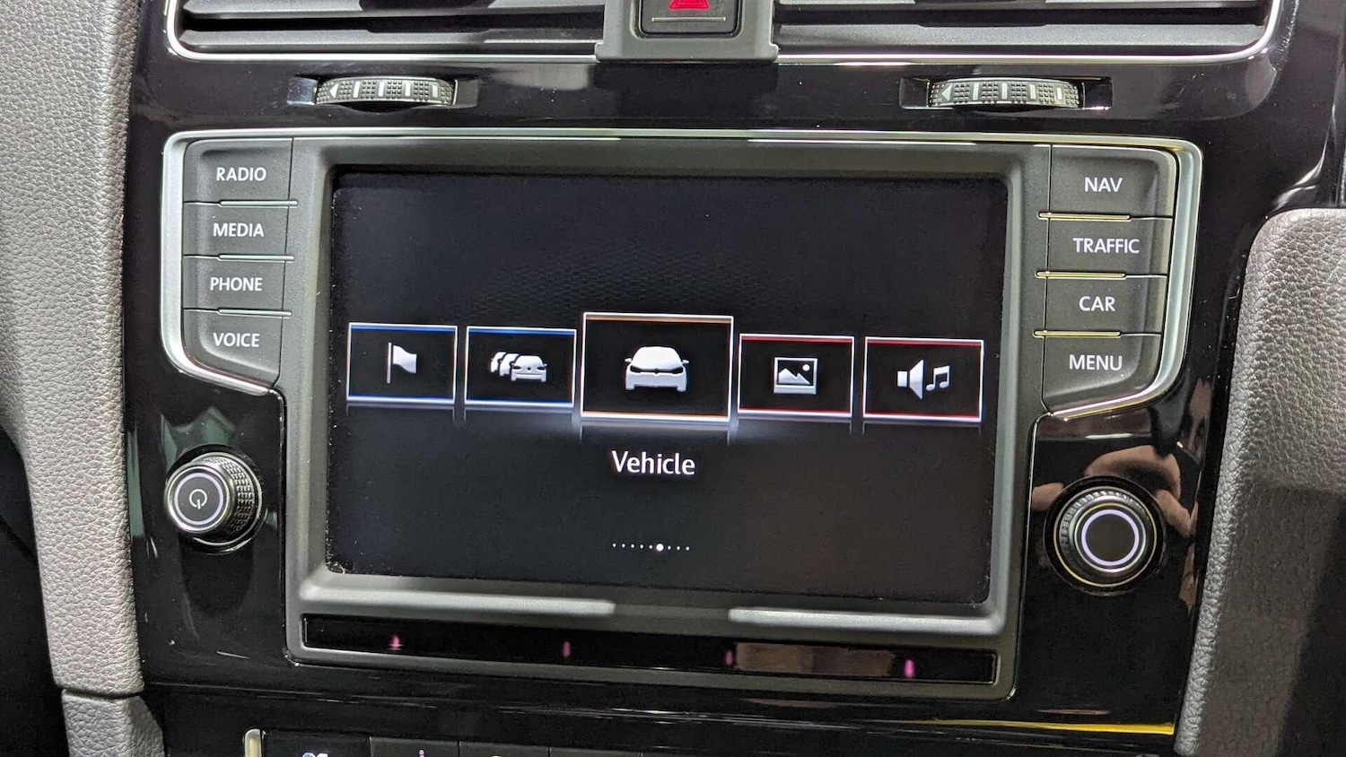 Used Volkswagen Golf 2015 for sale - 76865136: Photo 32