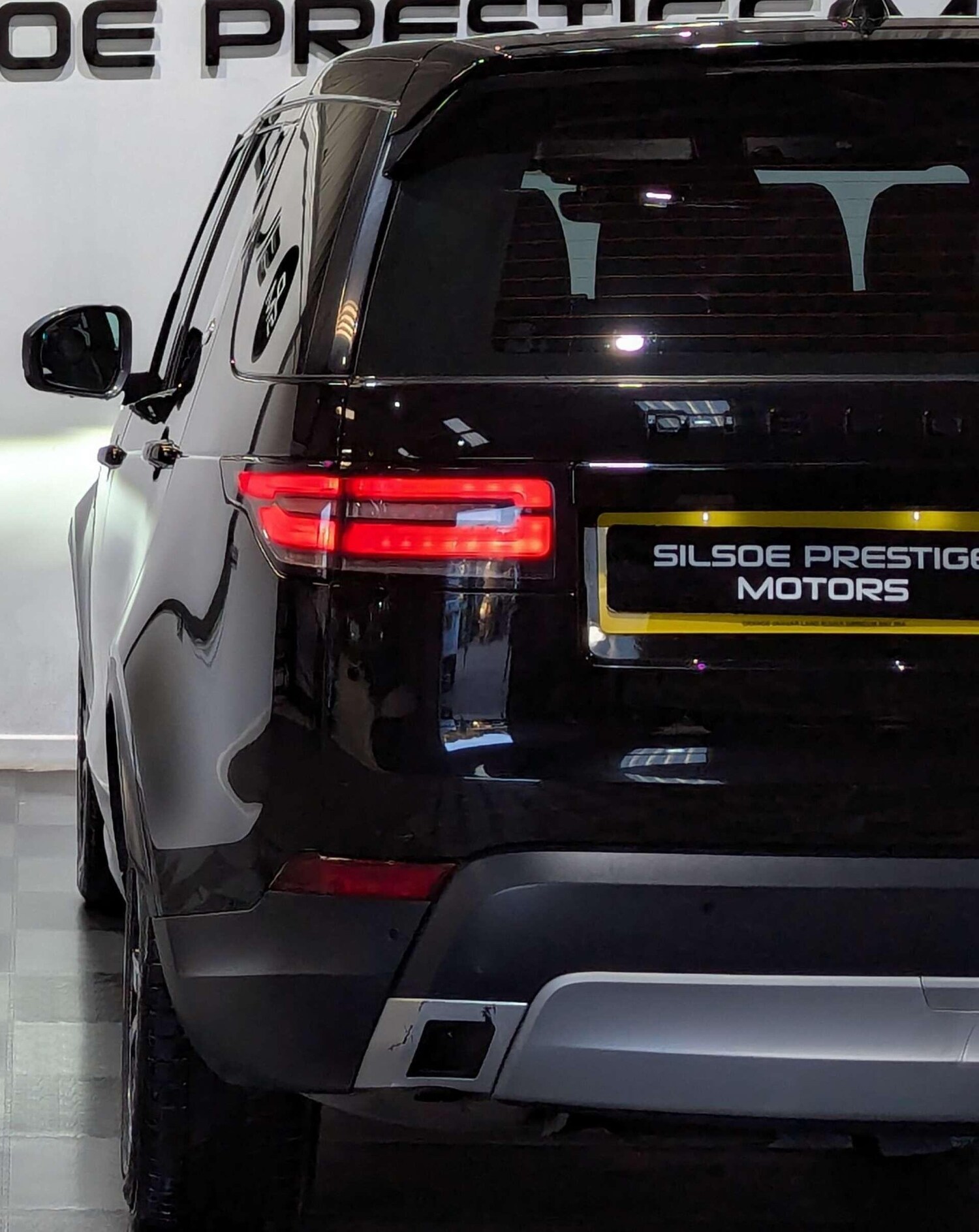 Used Land Rover Discovery 2017 for sale - 76731103: Photo 10