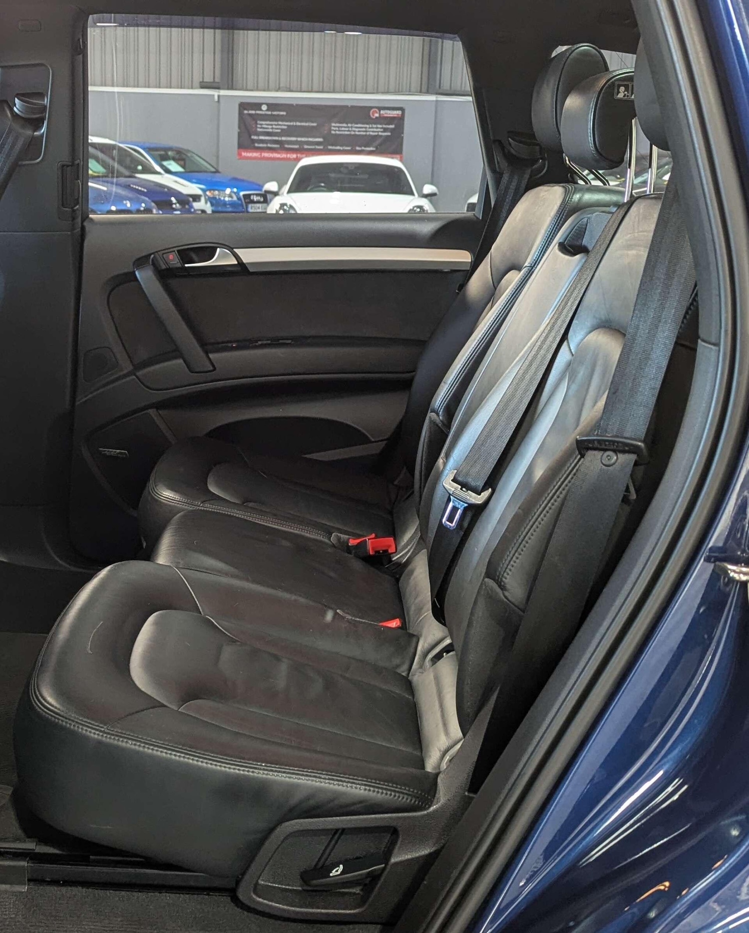 Used Audi Q7 2014 for sale - 76936075: Photo 28