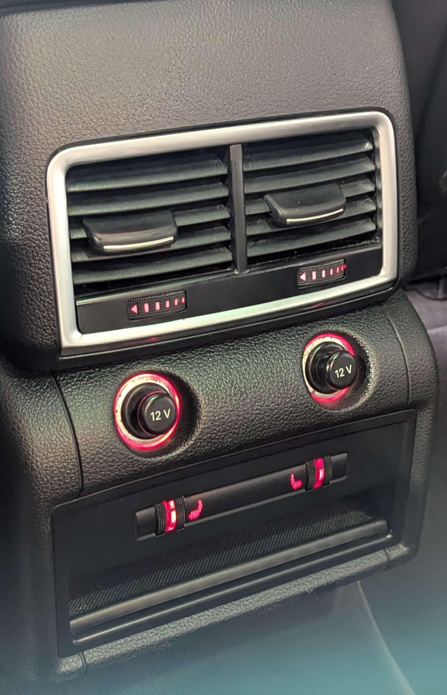 Used Audi Q7 2014 for sale - 76936075: Photo 31