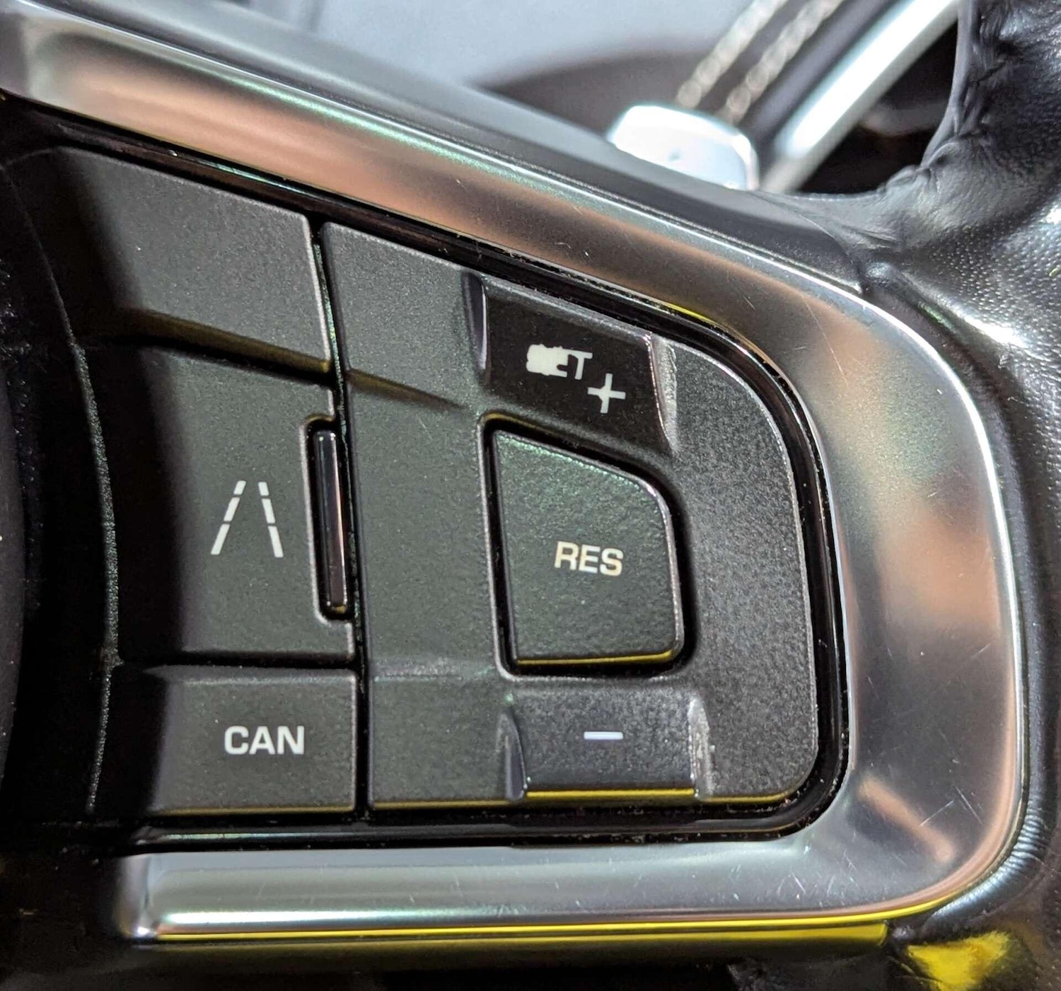 Used Jaguar F-Pace 2018 for sale - 76886135: Photo 33