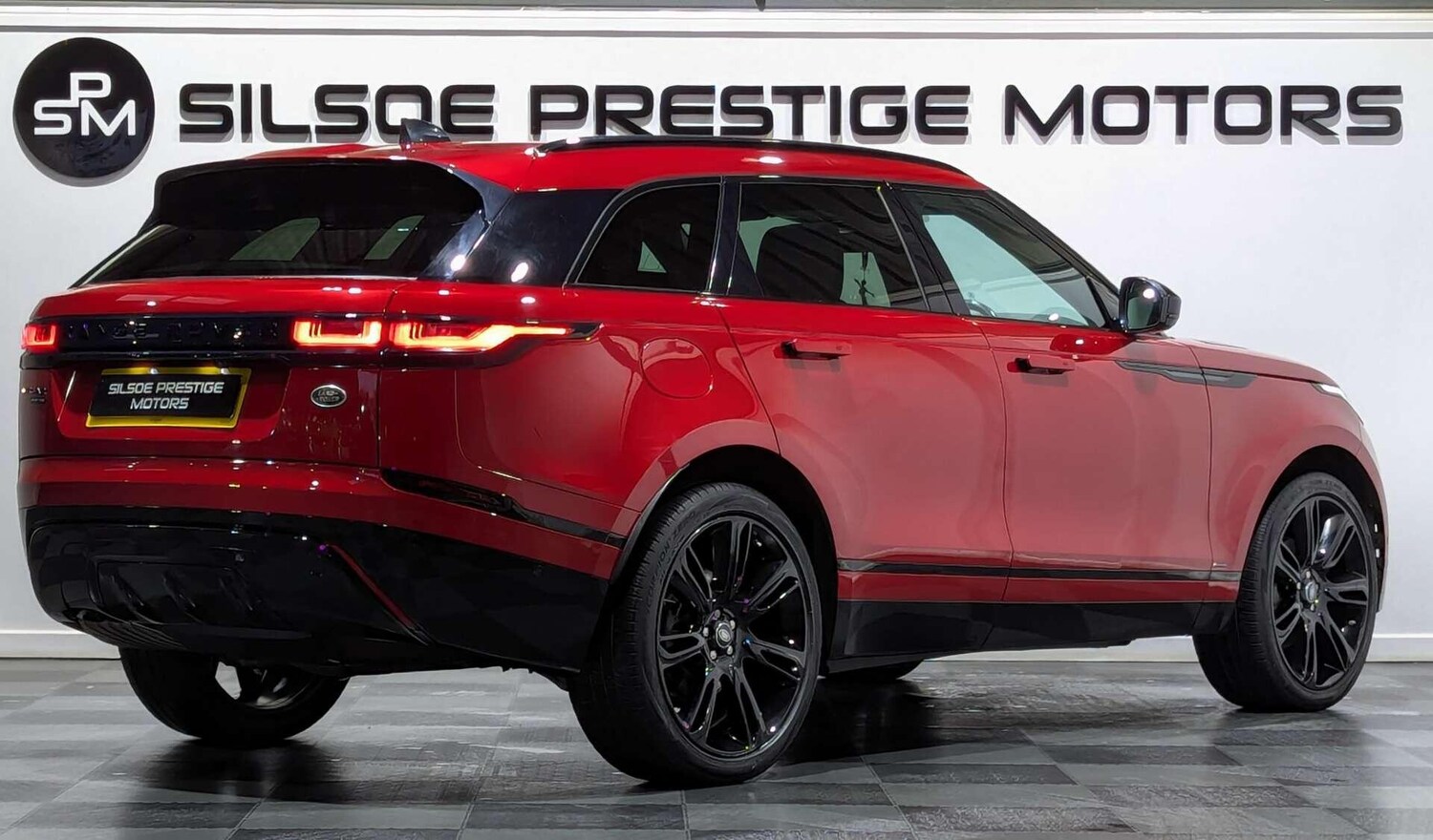 Used Land Rover Range Rover Velar for sale - 76728948: Photo 17