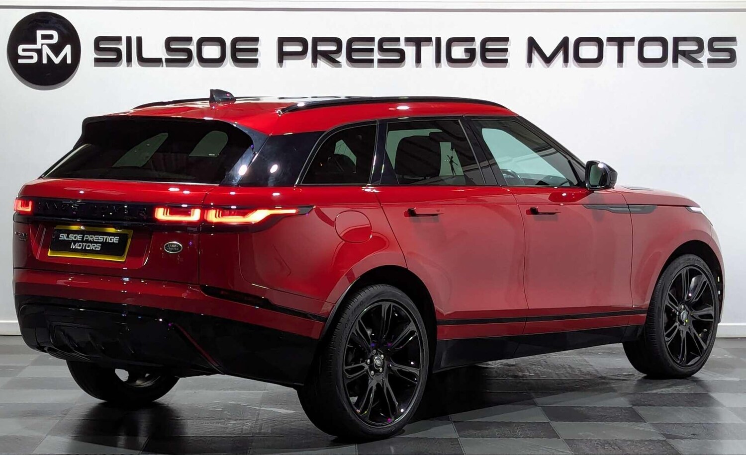 Used Land Rover Range Rover Velar for sale - 76728948: Photo 32