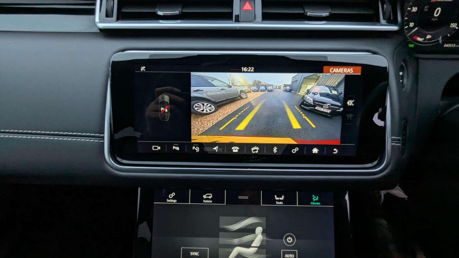 Used Land Rover Range Rover Velar for sale - 76728948: Photo 40