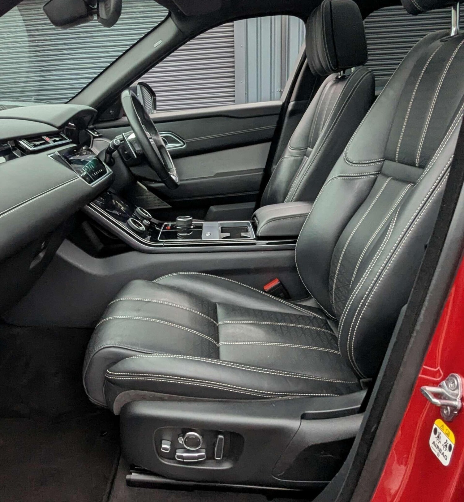 Used Land Rover Range Rover Velar for sale - 76728948: Photo 75