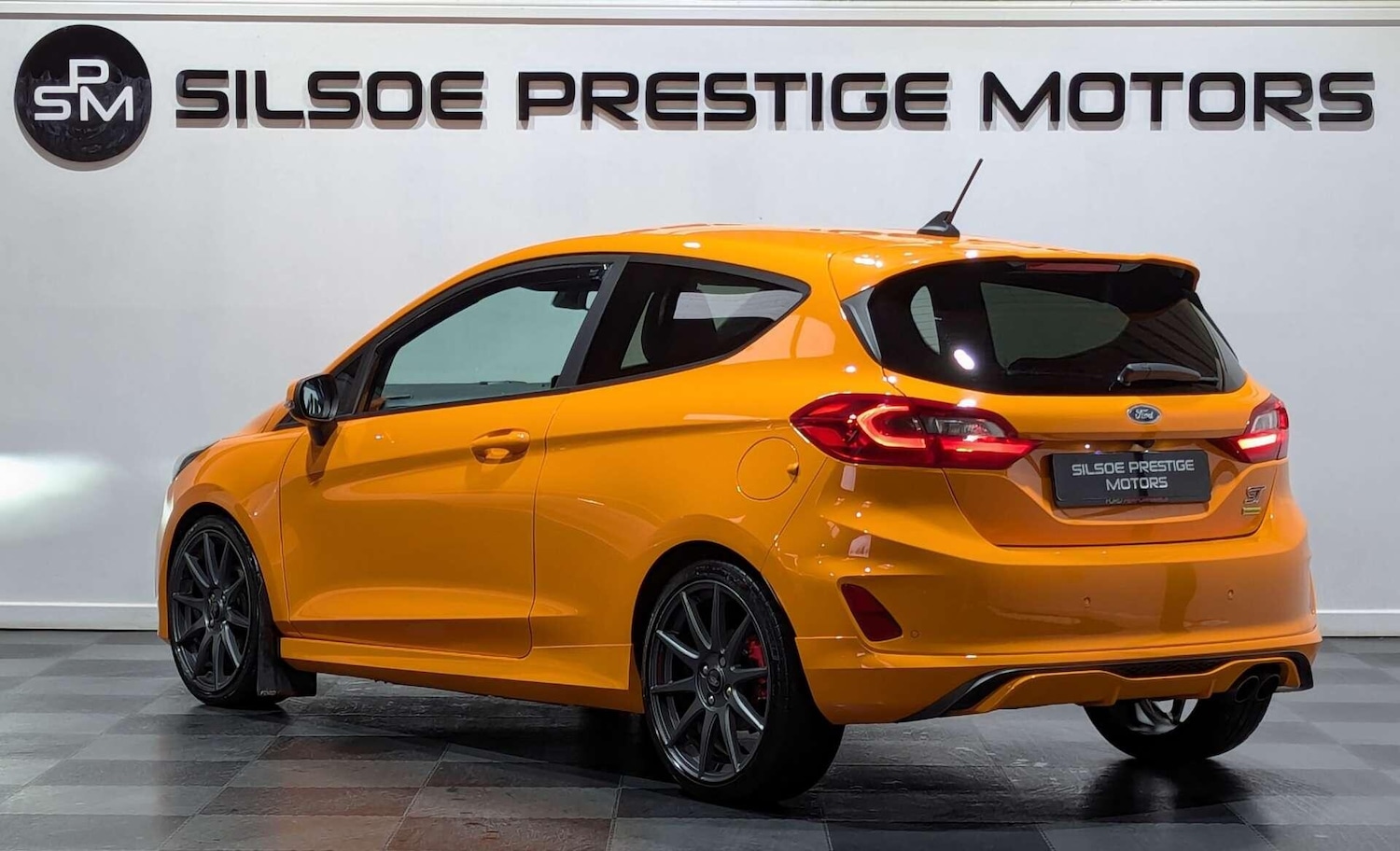 Used Ford Fiesta 2020 for sale - 77040412: Photo 2