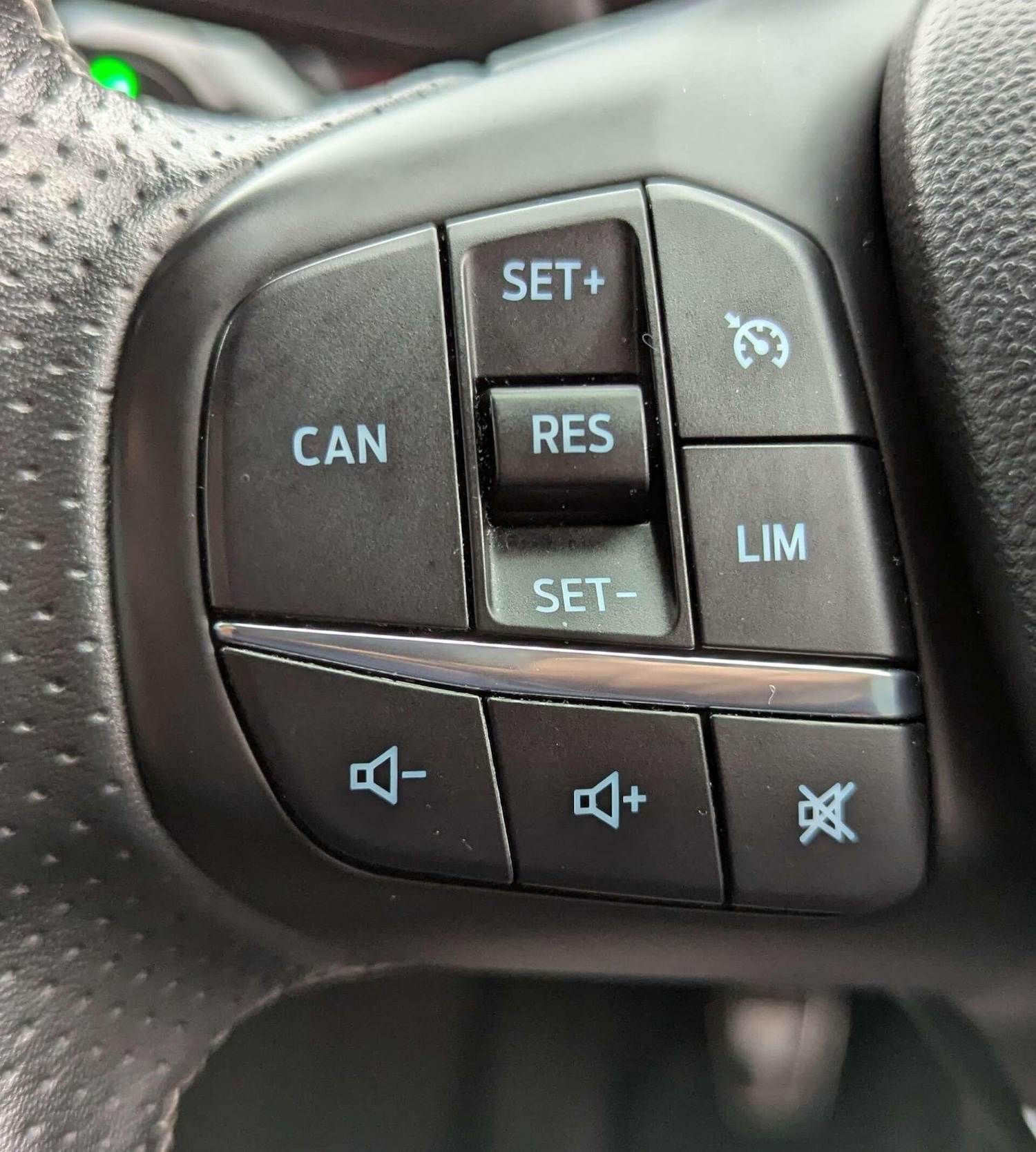 Used Ford Fiesta 2020 for sale - 77040412: Photo 25