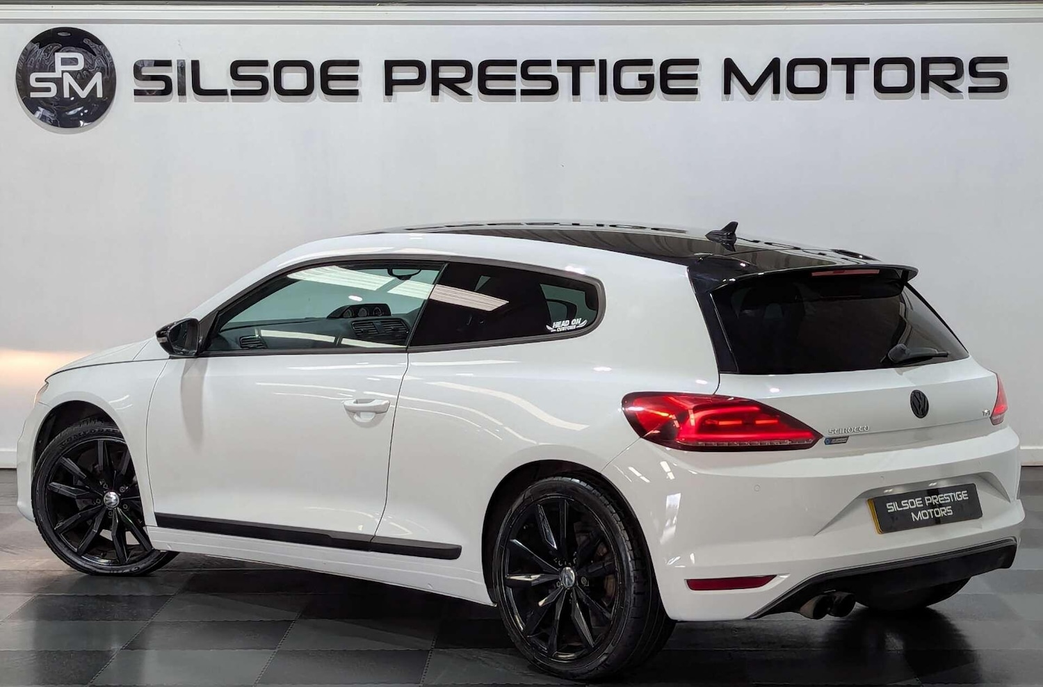 Used Volkswagen Scirocco 2017 for sale - 78058405: Photo 2