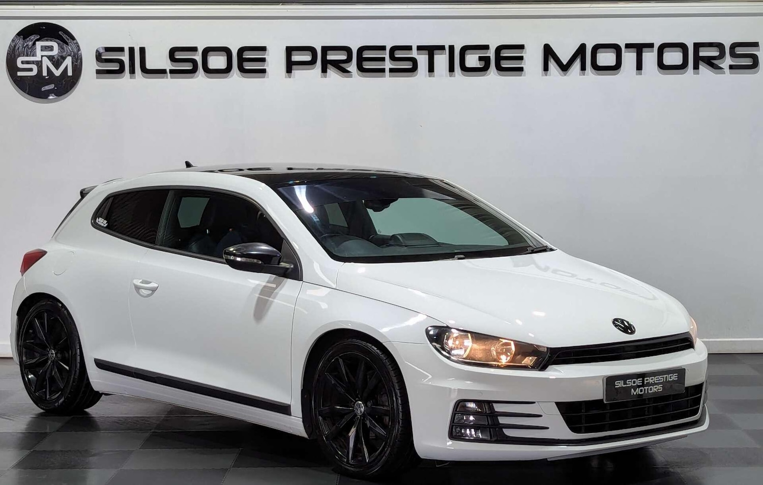 Used Volkswagen Scirocco 2017 for sale - 78058405: Photo 3