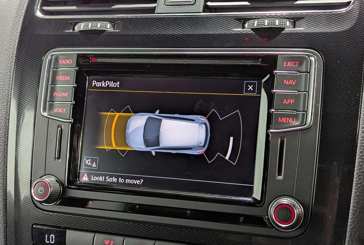 Used Volkswagen Scirocco 2017 for sale - 78058405: Photo 30