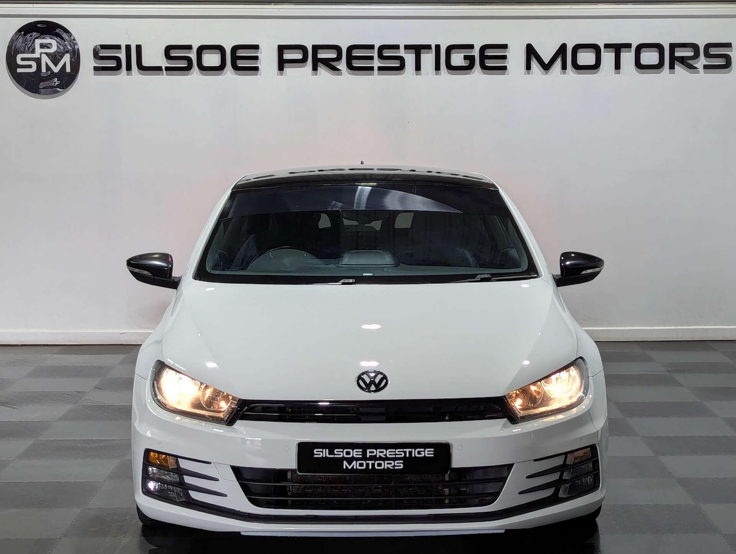 Used Volkswagen Scirocco 2017 for sale - 78058405: Photo 4