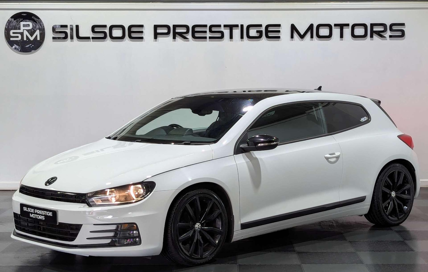 Used Volkswagen Scirocco 2017 for sale - 78058405: Photo 5