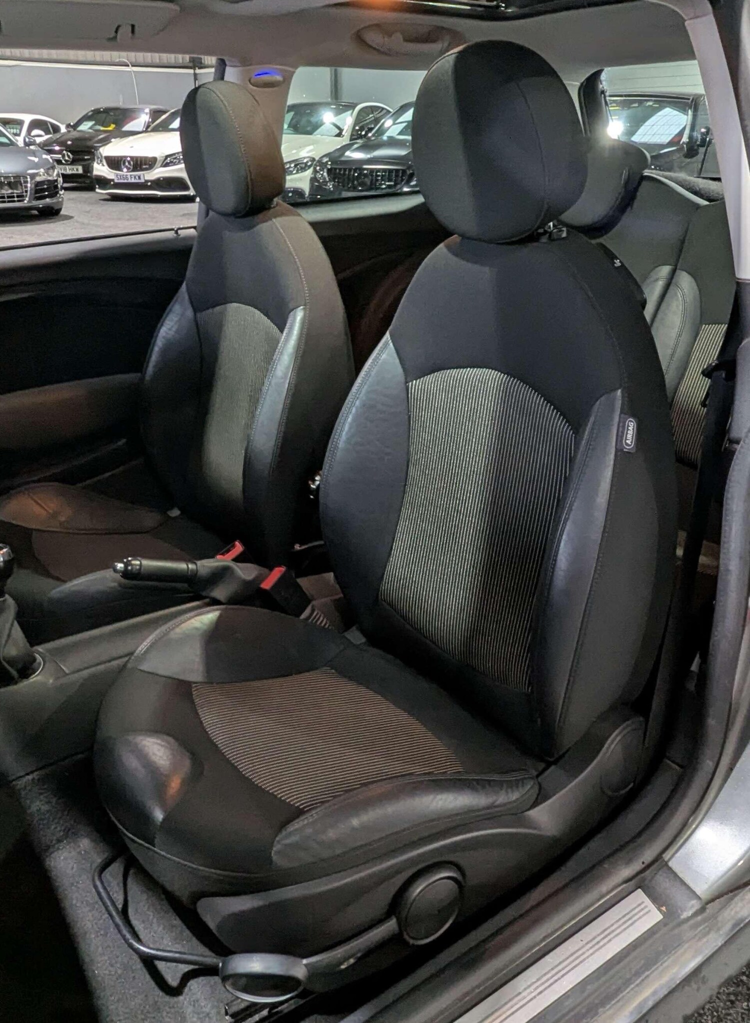 Used MINI Hatch 2010 for sale - 77574106: Photo 17