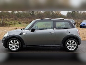 Used MINI Hatch 2010 for sale - 77574106: Photo