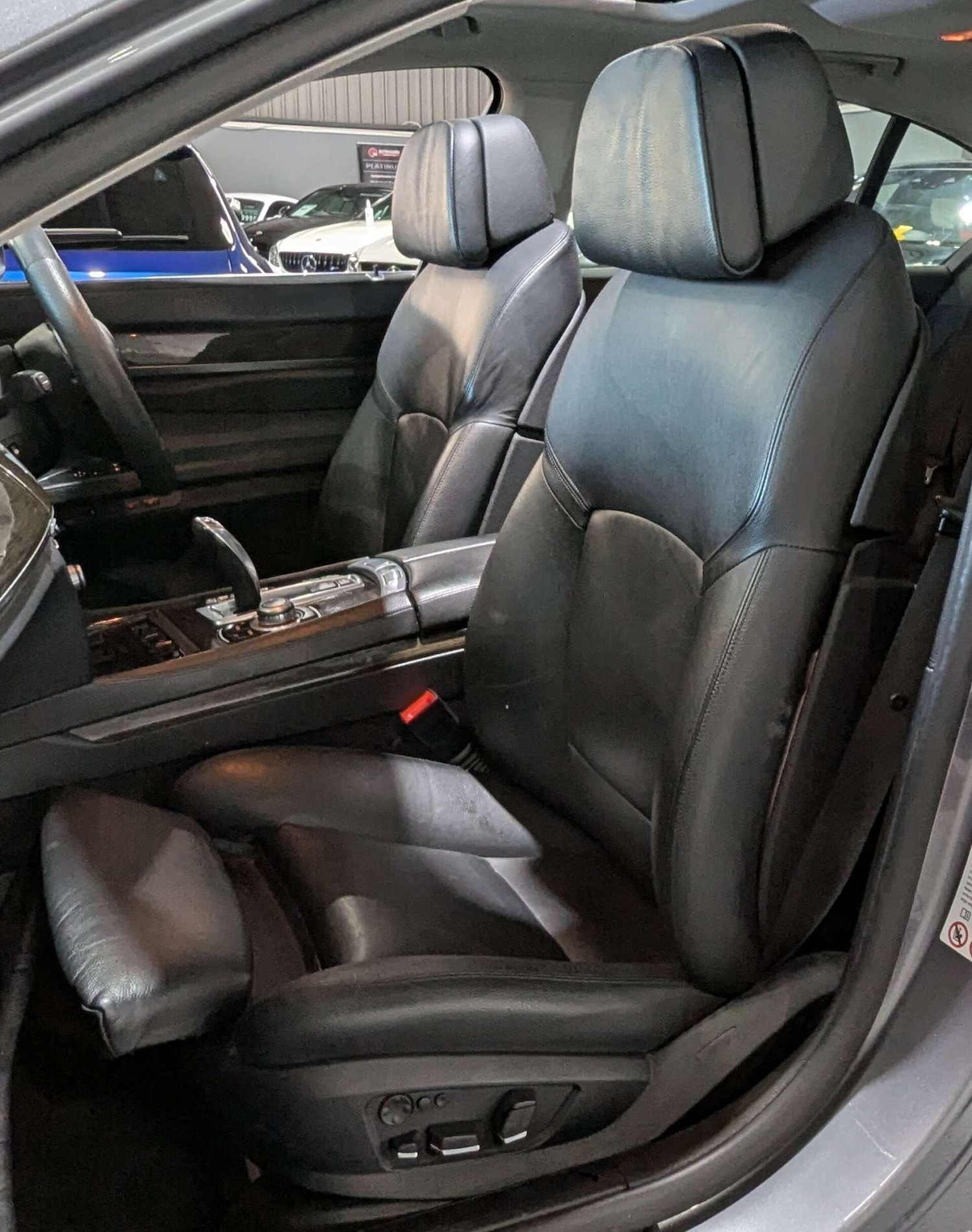 Used BMW 7 Series 2011 for sale - 78204038: Photo 23