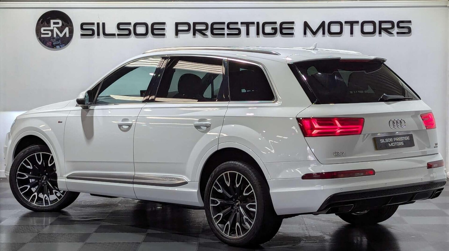 Used Audi Q7 2015 for sale - 77977876: Photo 2