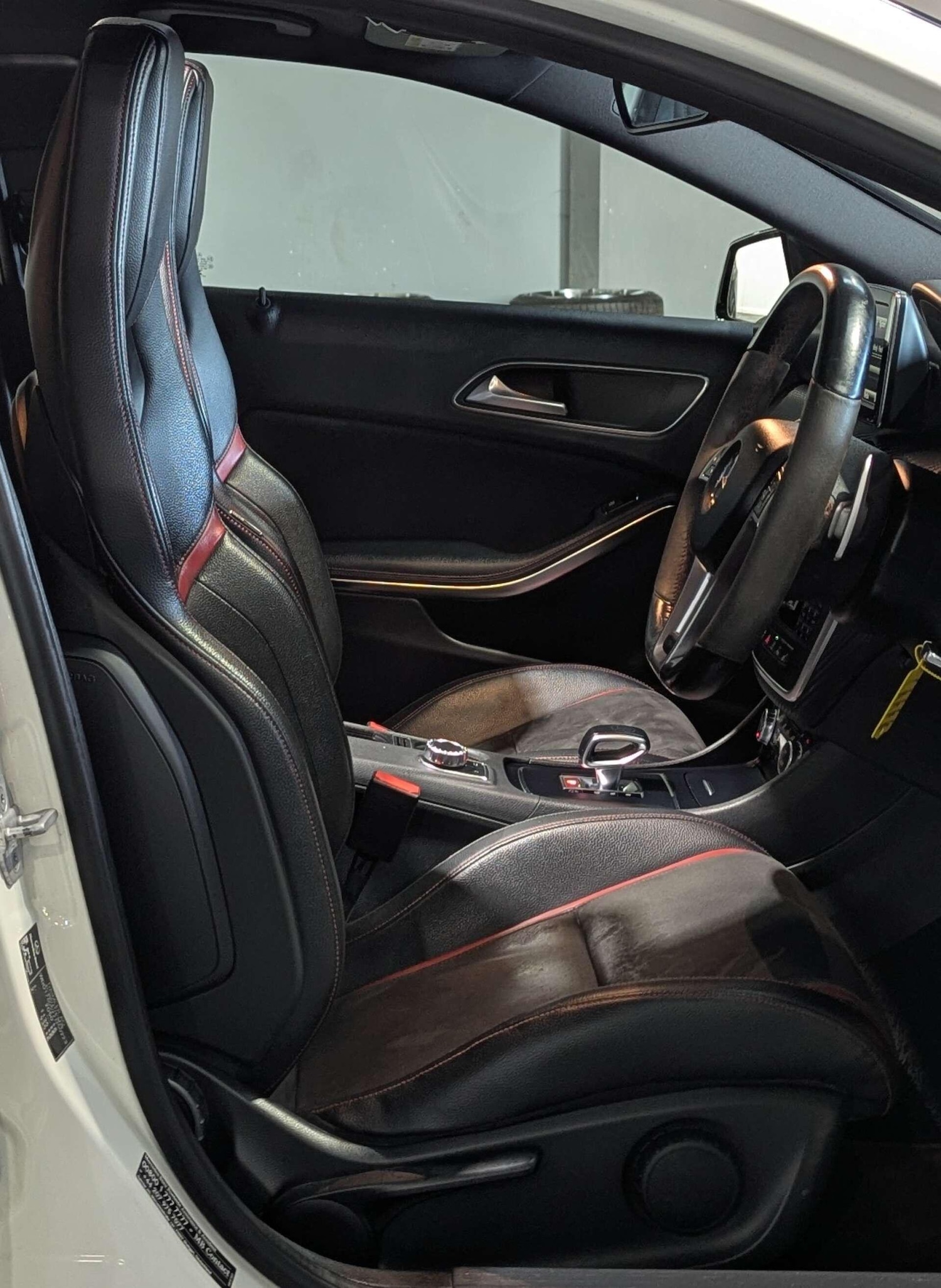 Used Mercedes-Benz A-Class 2015 for sale - 77040421: Photo 17