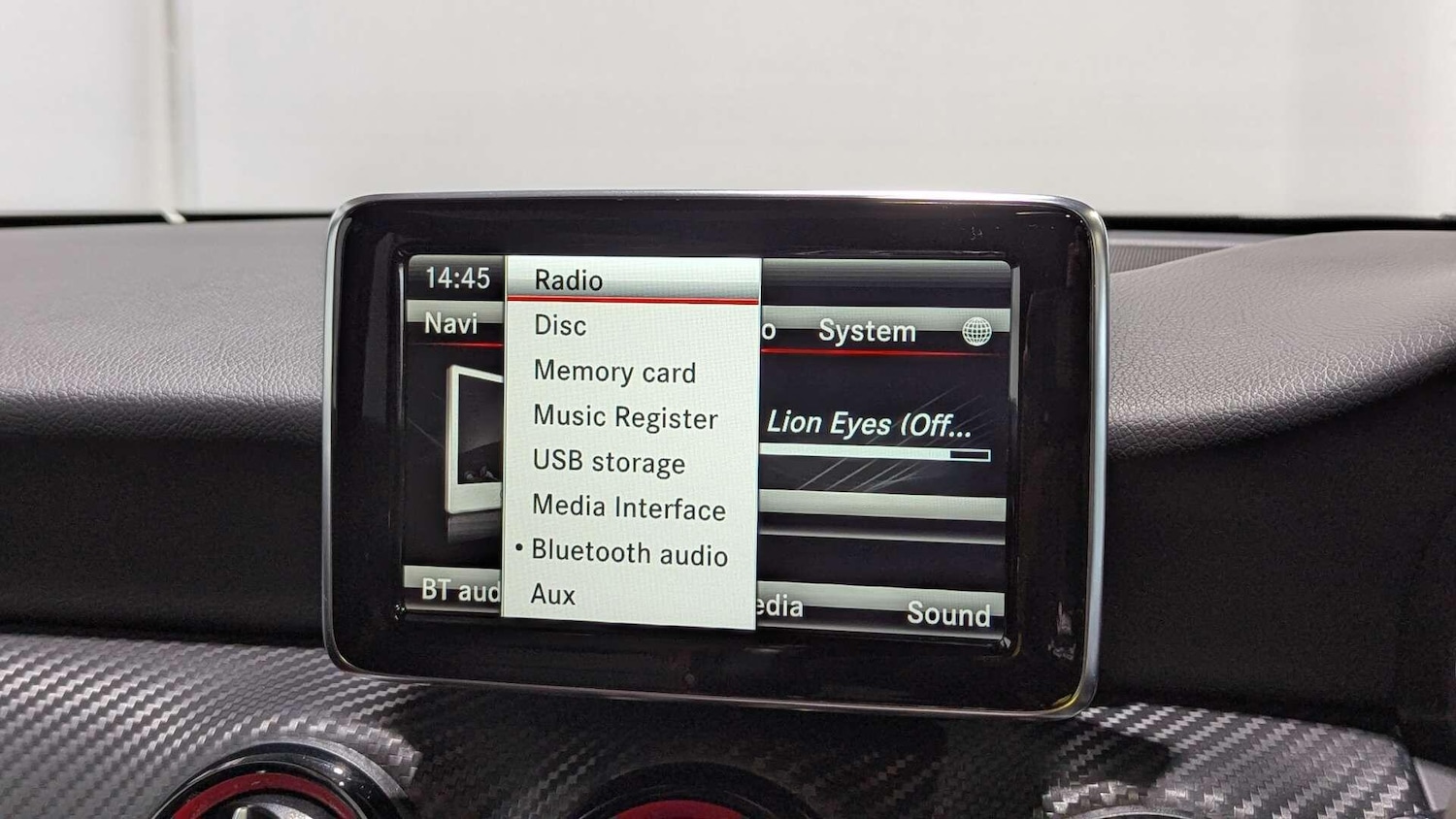 Used Mercedes-Benz A-Class 2015 for sale - 77040421: Photo 40