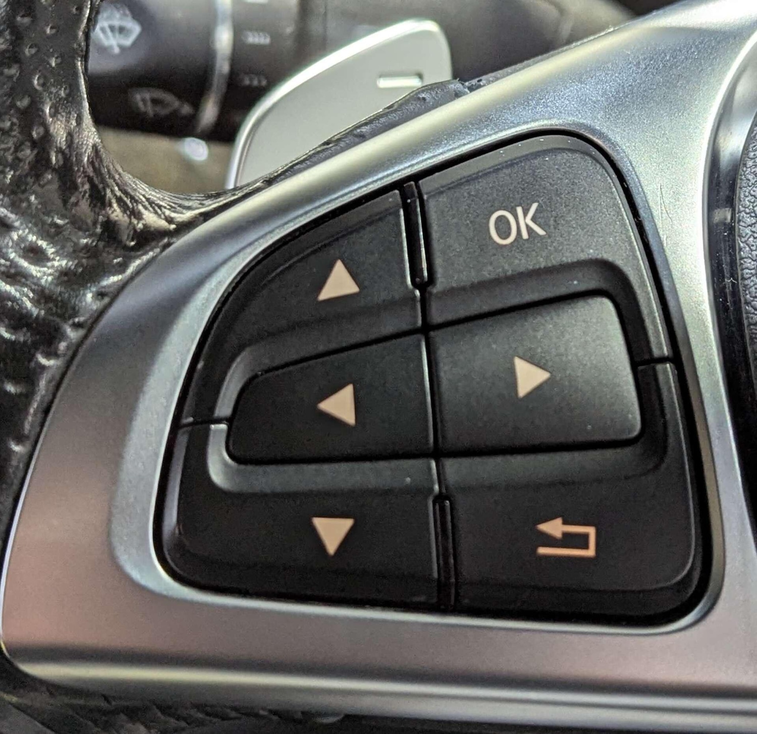 Used Mercedes-Benz CLS 2014 for sale - 77230172: Photo 32