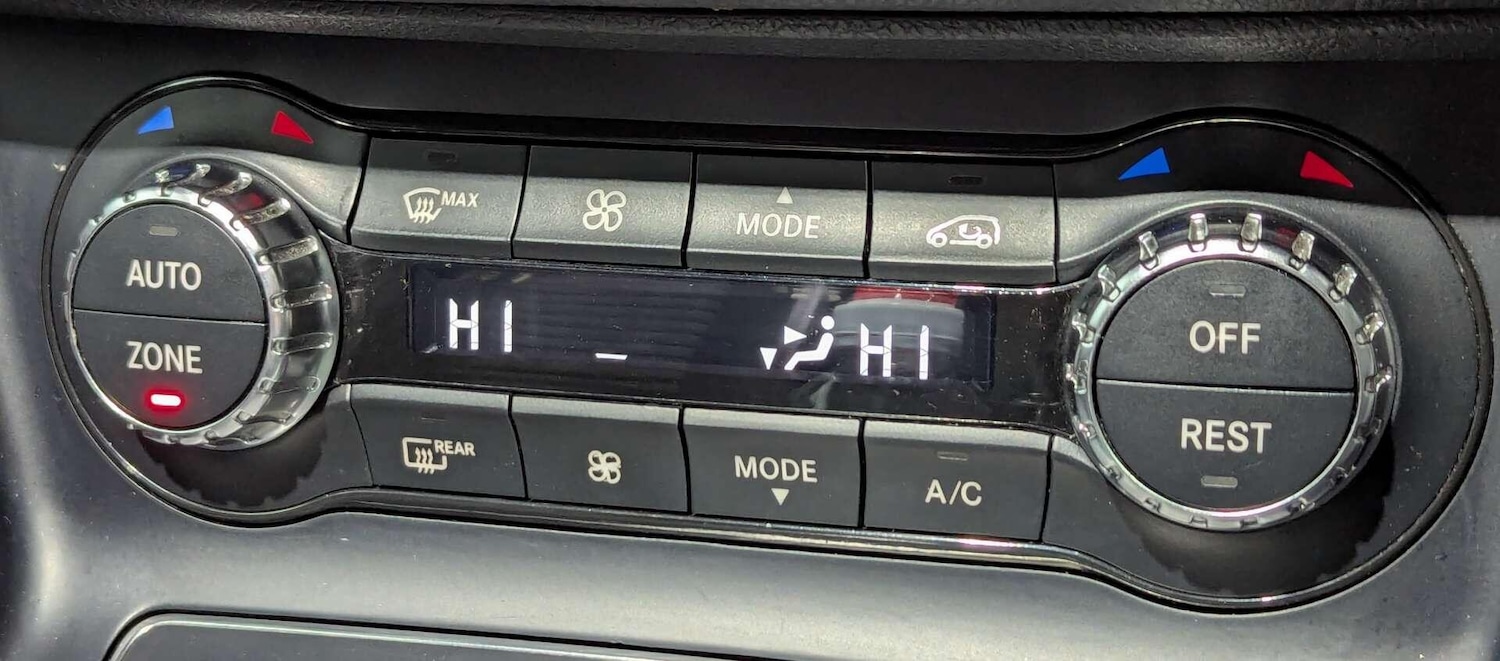 Used Mercedes-Benz CLA 2018 for sale - 77156362: Photo 35