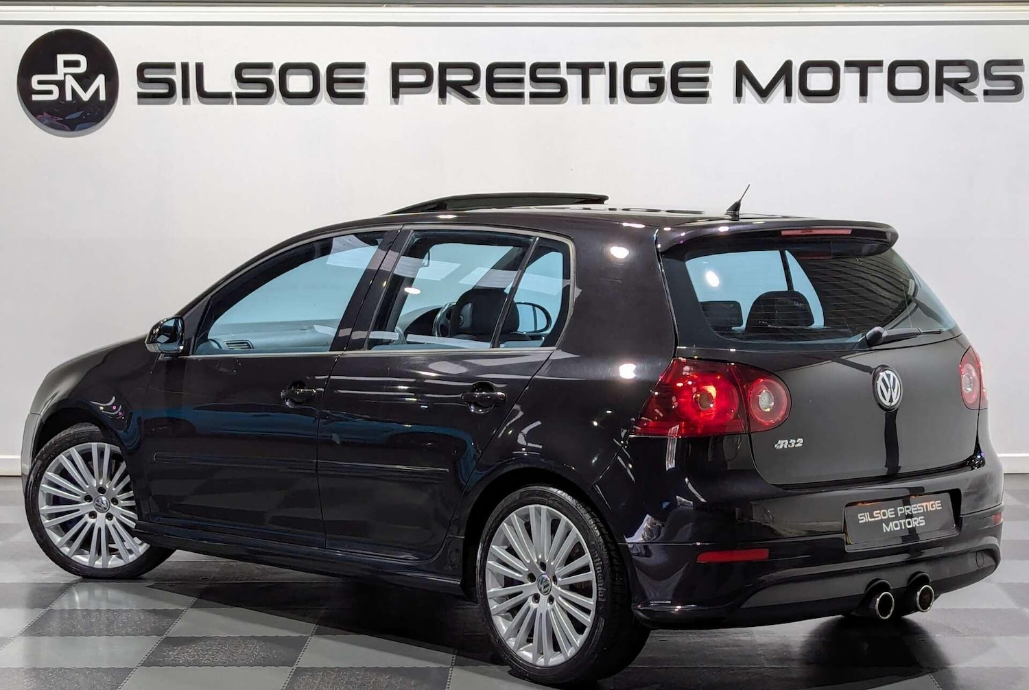 Used Volkswagen Golf 2006 for sale - 76926109: Photo 2