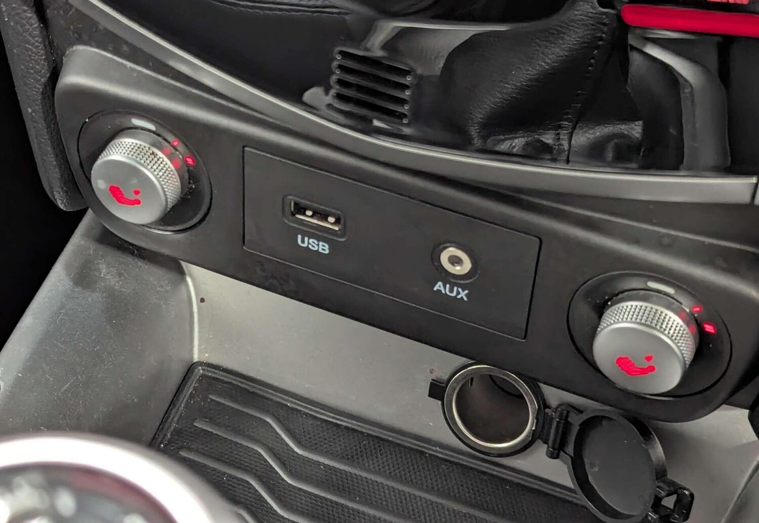 Used Ssangyong Tivoli 2020 for sale - 77838472: Photo 31