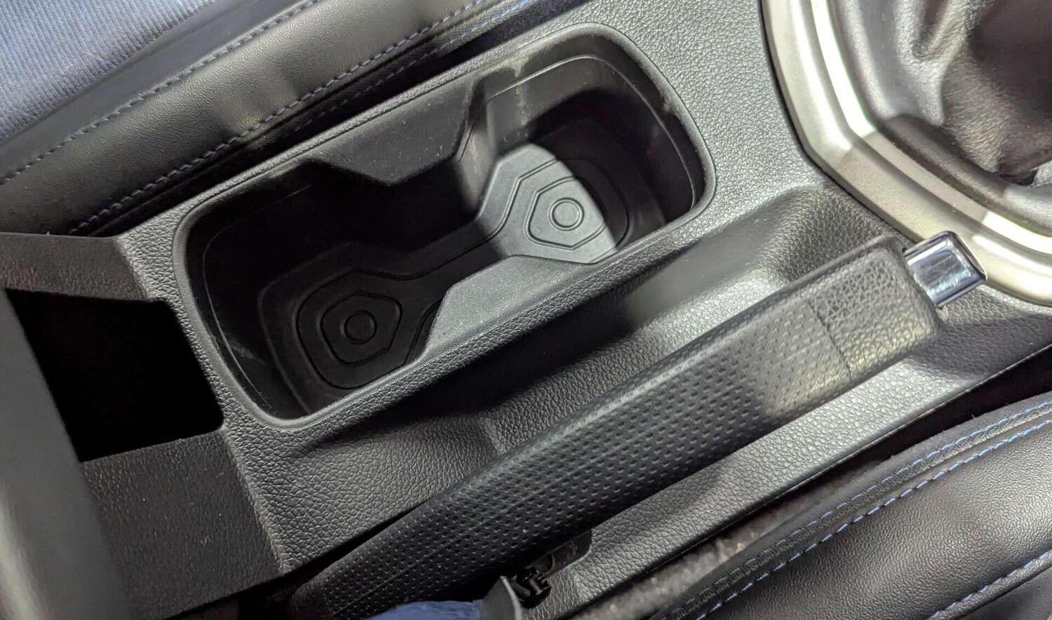 Used Ssangyong Tivoli 2020 for sale - 77838472: Photo 32