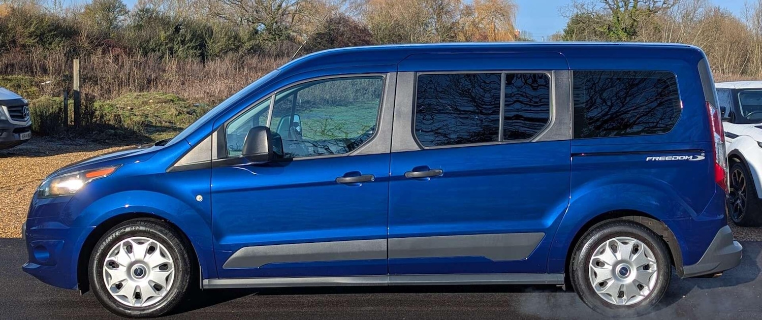 Used Ford Grand Tourneo Connect 2018 for sale - 77386734: Photo 4