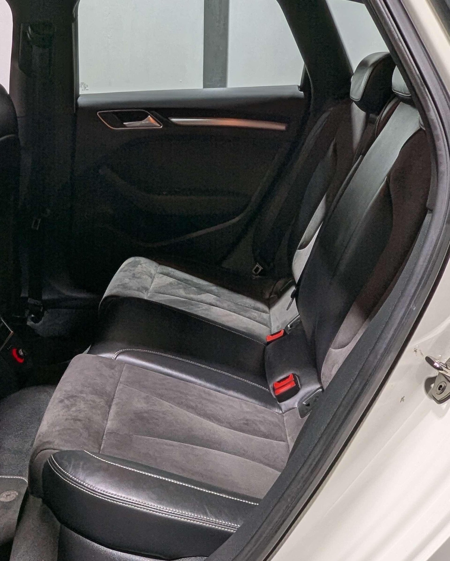 Used Audi A3 2014 for sale - 77039848: Photo 25