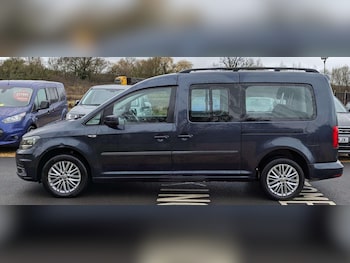 Used Volkswagen Caddy Maxi Life 2017 for sale - 77386760: Photo