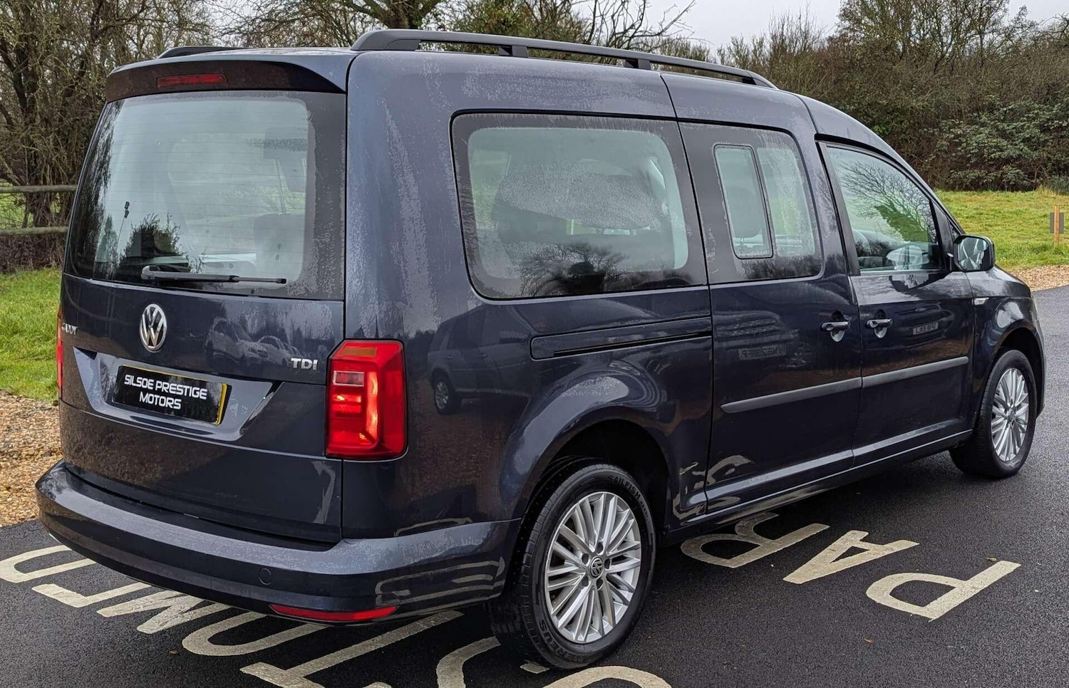 Used Volkswagen Caddy Maxi Life 2017 for sale - 77386760: Photo 6