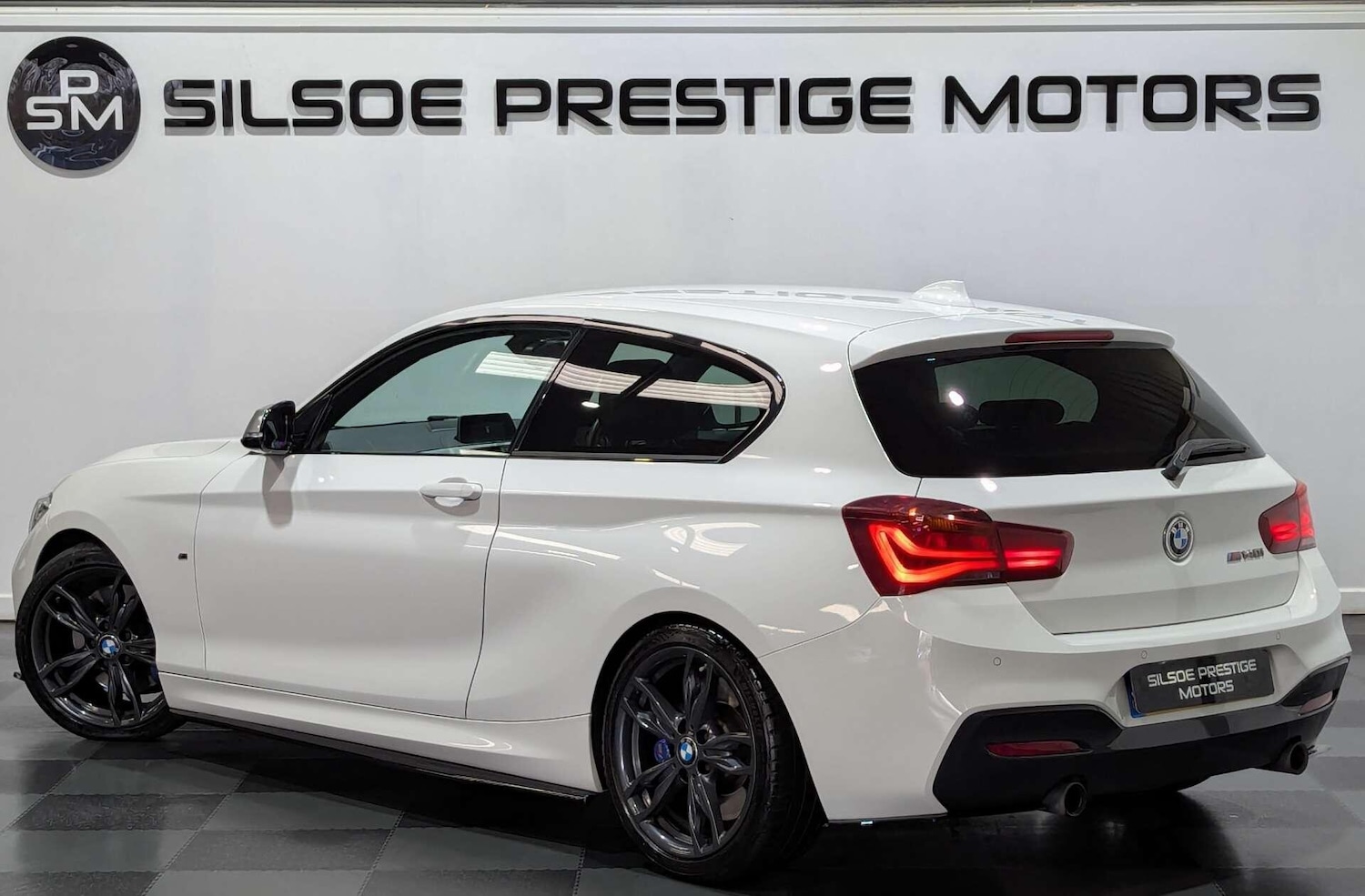 Used BMW 1 Series 2017 for sale - 77574100: Photo 2