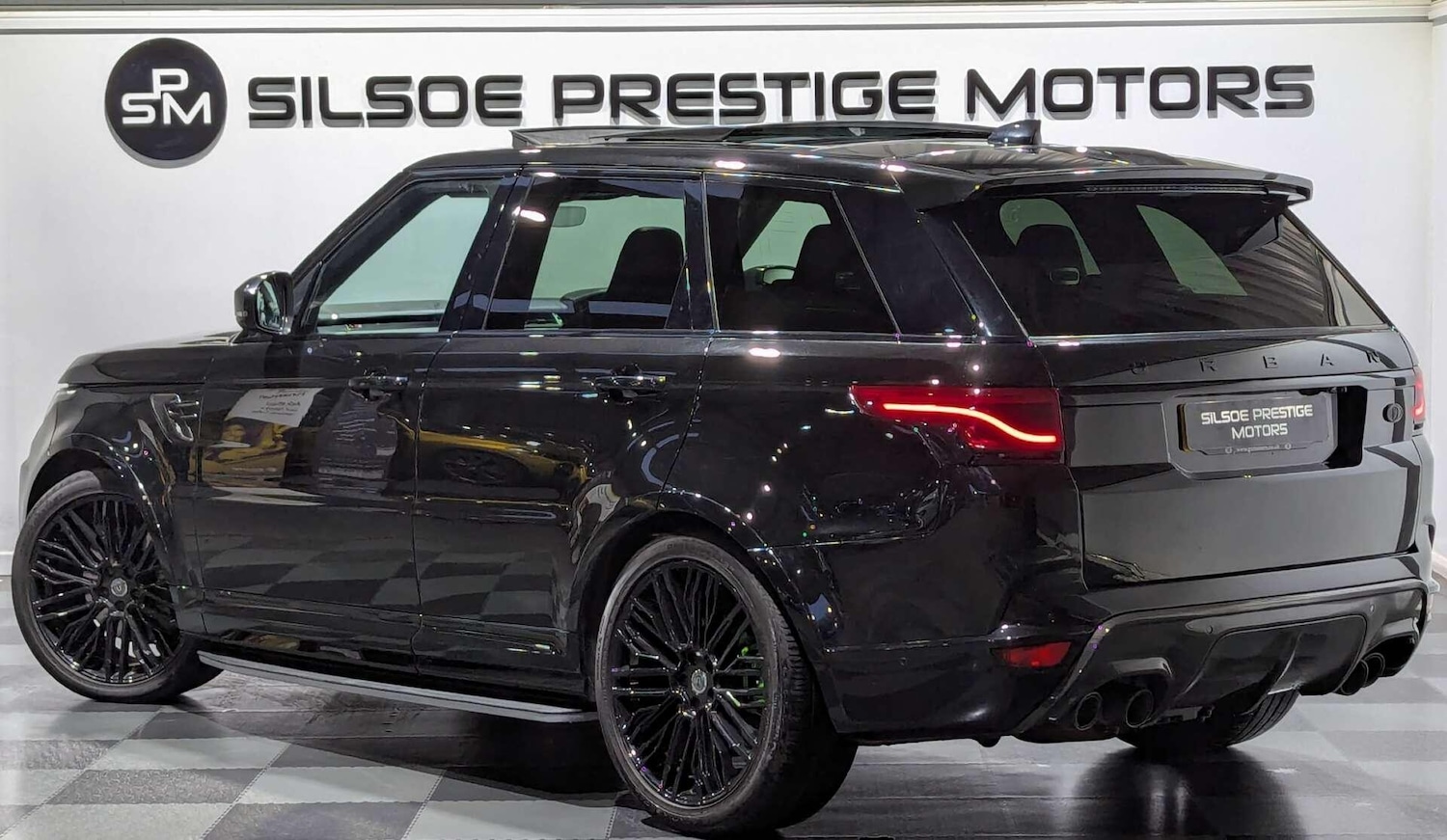 Used Land Rover Range Rover Sport 2018 for sale - 77574745: Photo 2