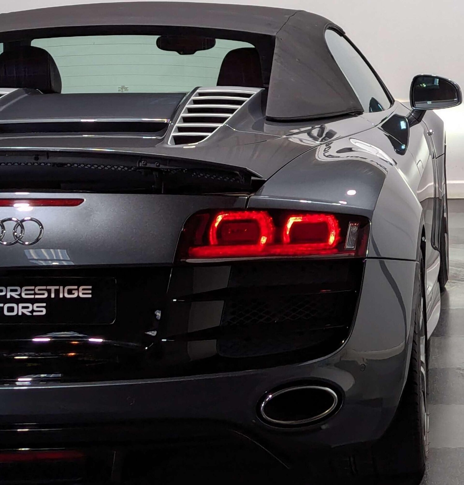 Used Audi R8 for sale - 77710480: Photo 17