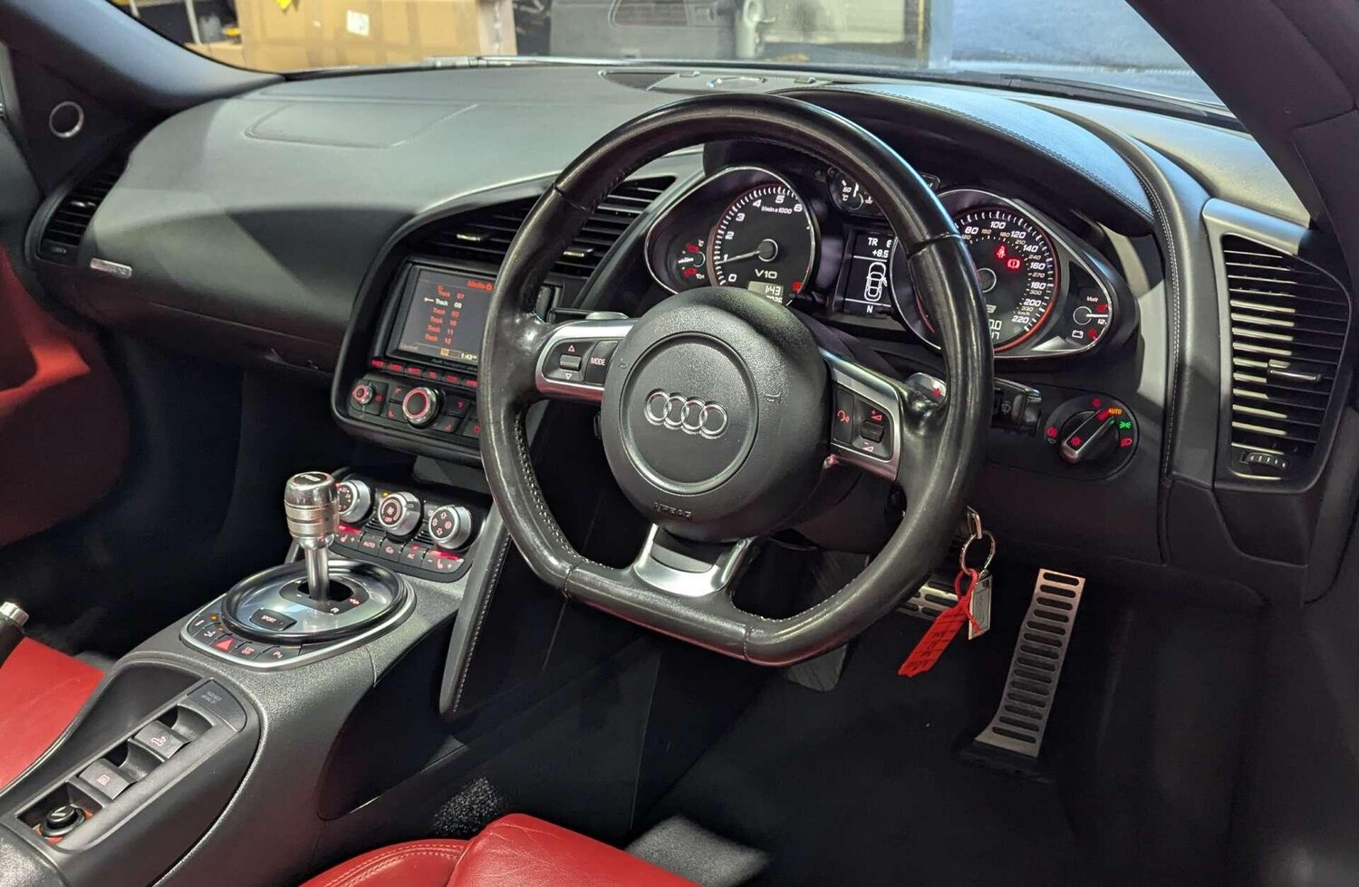 Used Audi R8 for sale - 77710480: Photo 27