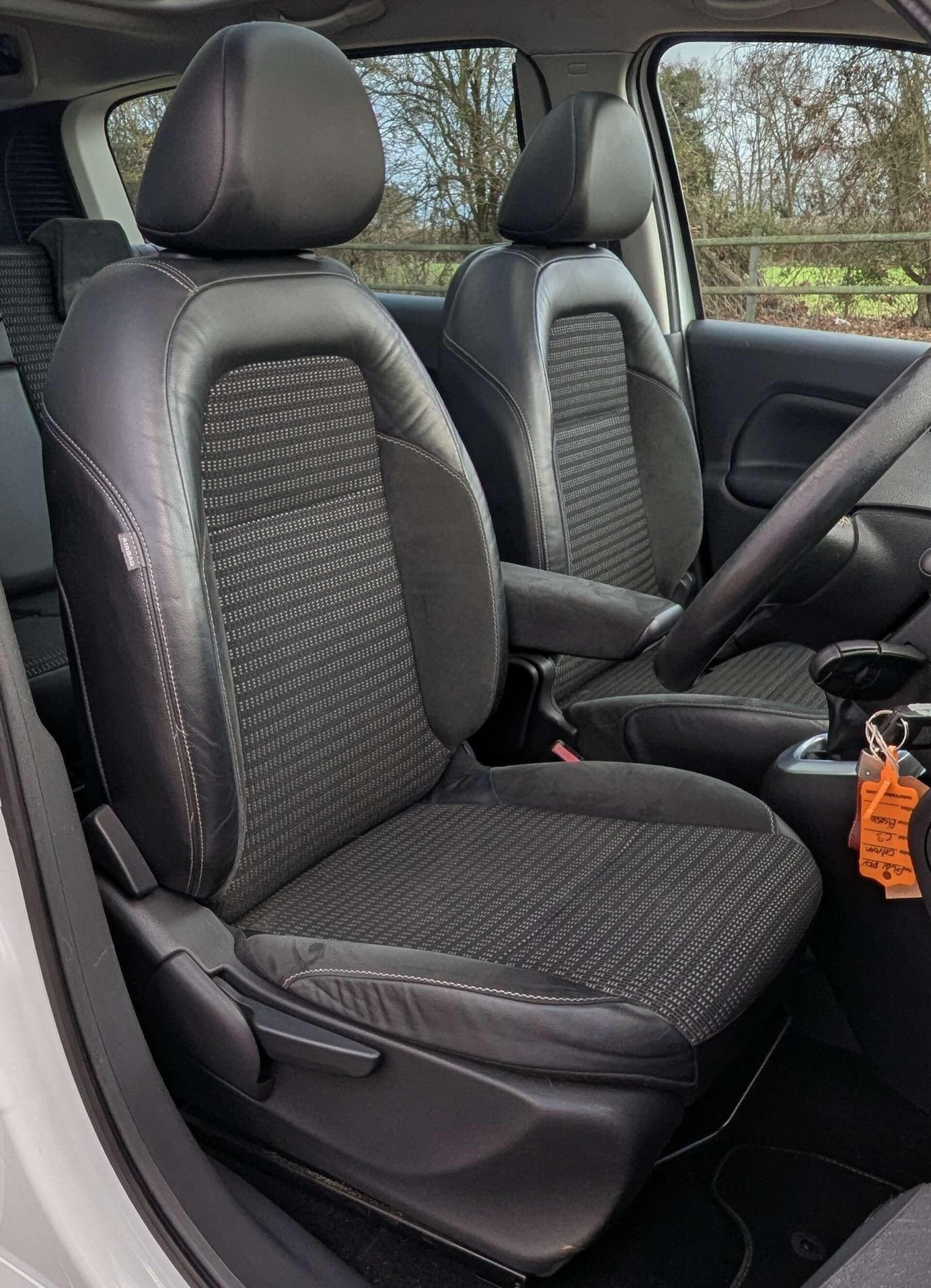 Used Citroen C3 Picasso 2012 for sale - 77202808: Photo 11